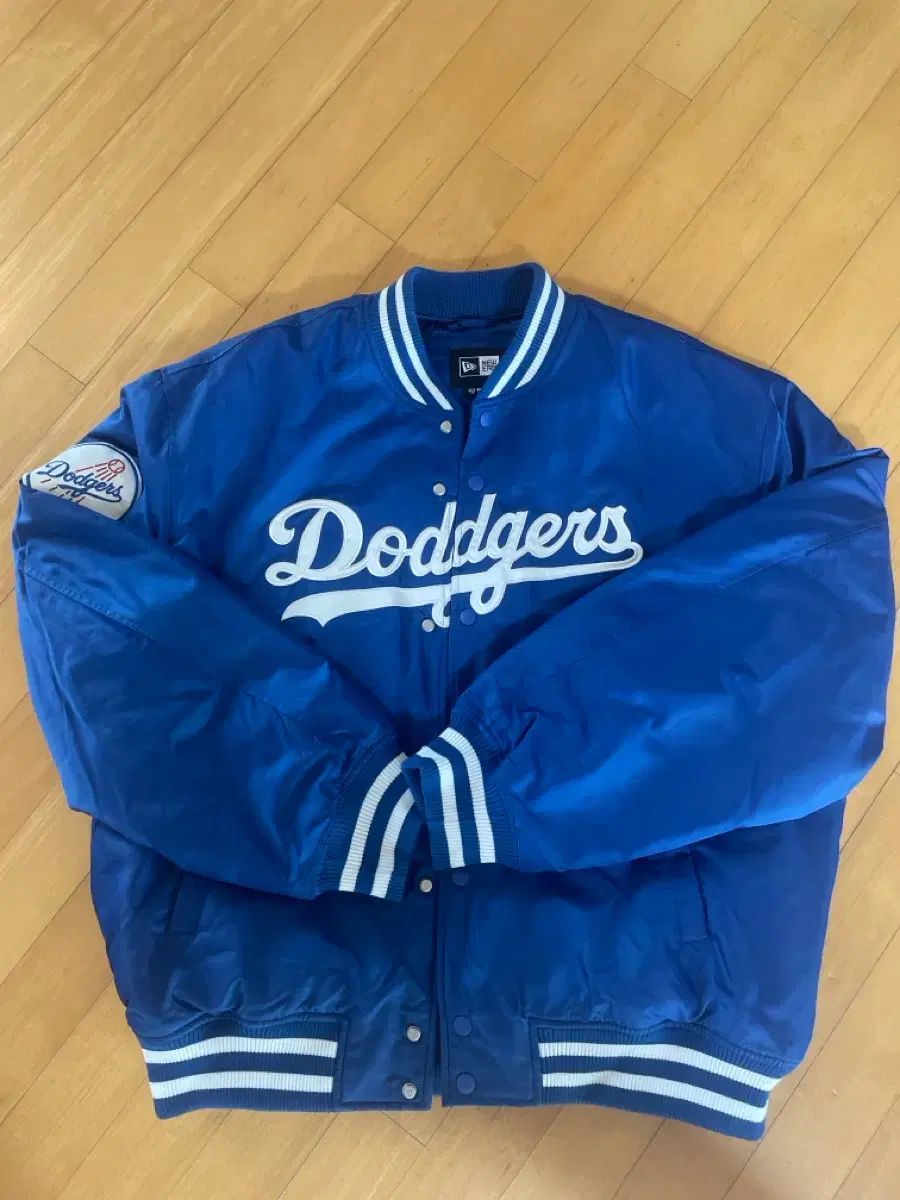 NEW ERA ニューエラ LAドジャーズ スターディウム ジャケット ブルー