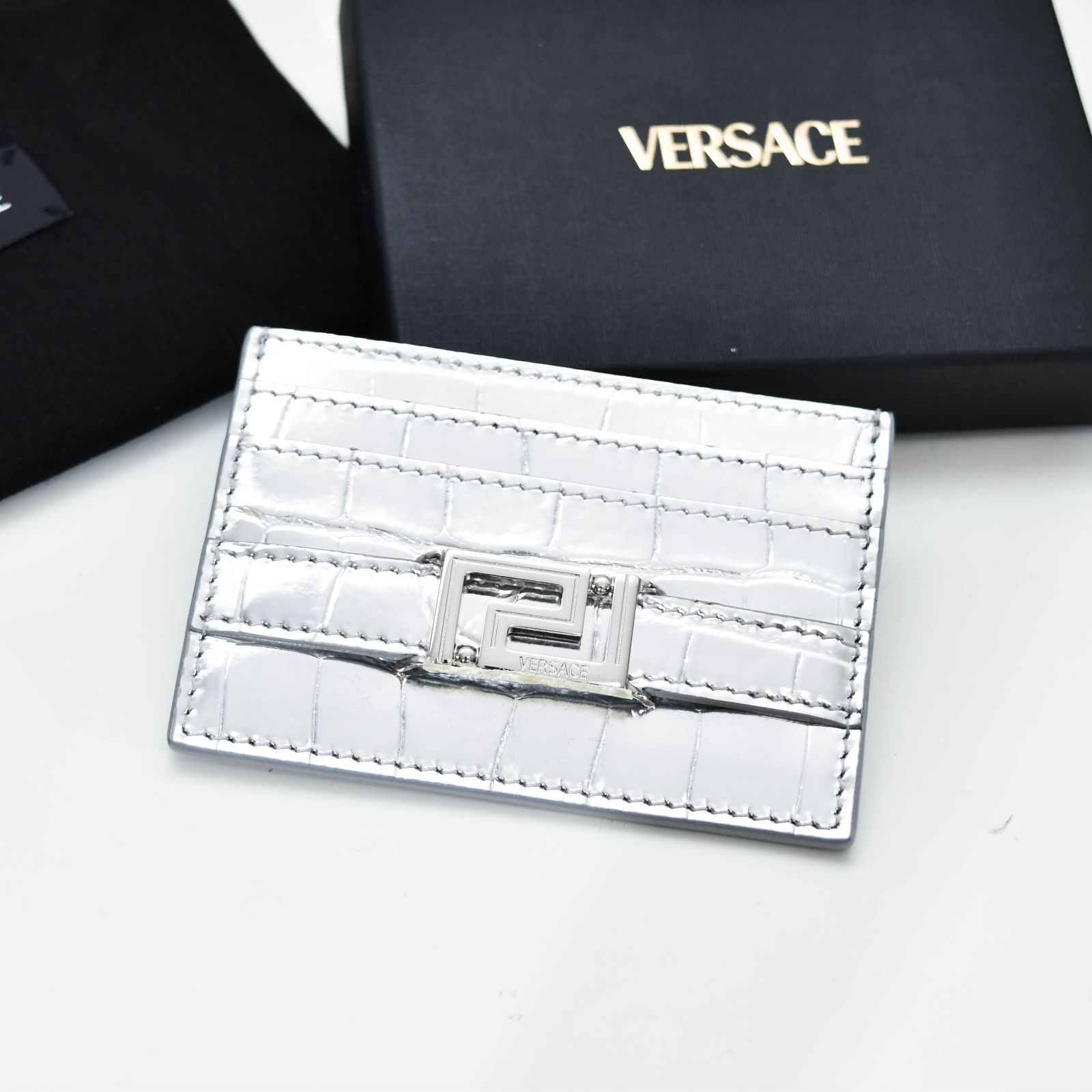 ヴェルサーチ カードケース メンズ レディース 1023433 グレカ クロコ メタリック VERSACE ヴェルサーチェ ベルサーチ