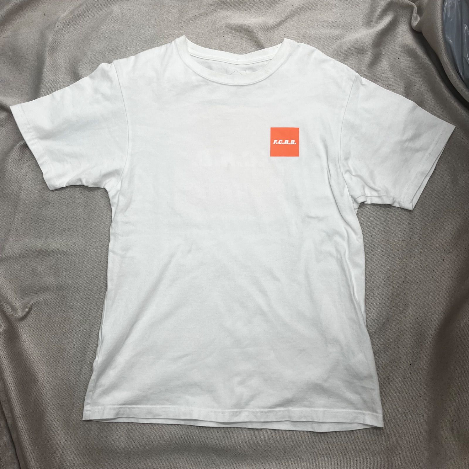 F.C.Real Bristol エフシーレアルブリストル Tシャツ ホワイト 白 S 