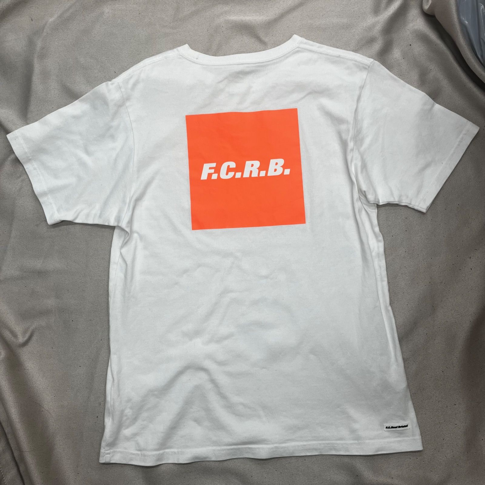 F.C.Real Bristol エフシーレアルブリストル Tシャツ ホワイト 白 S 