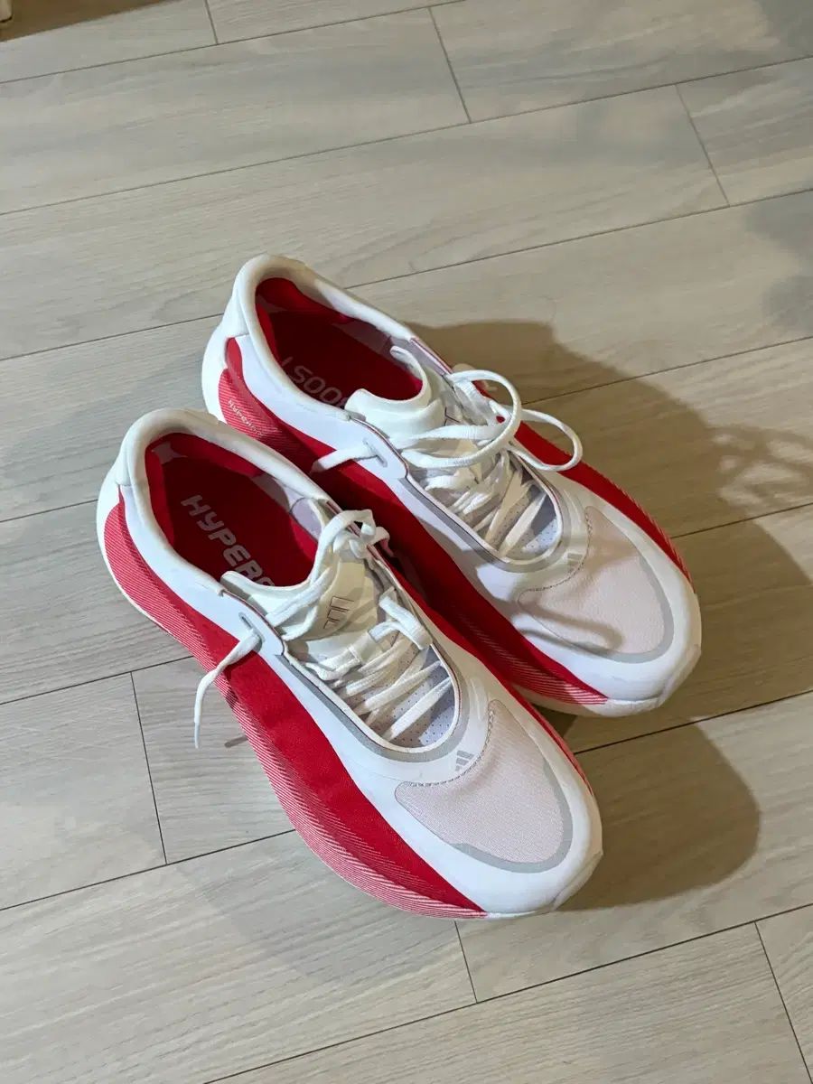 アディダス ハイパーブースター エッジ 260