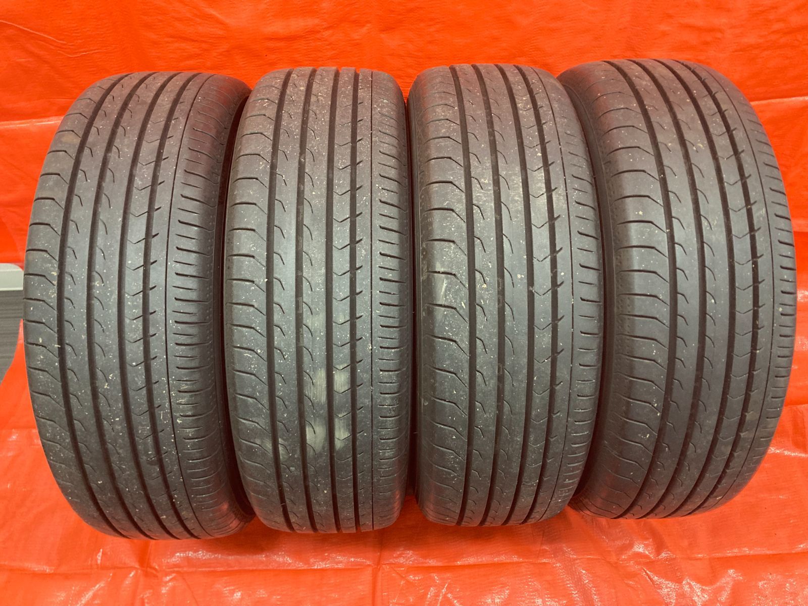 80ヴォクシー純正 16インチ 205/60R16 ヨコハマ RV03 2023年製 美品