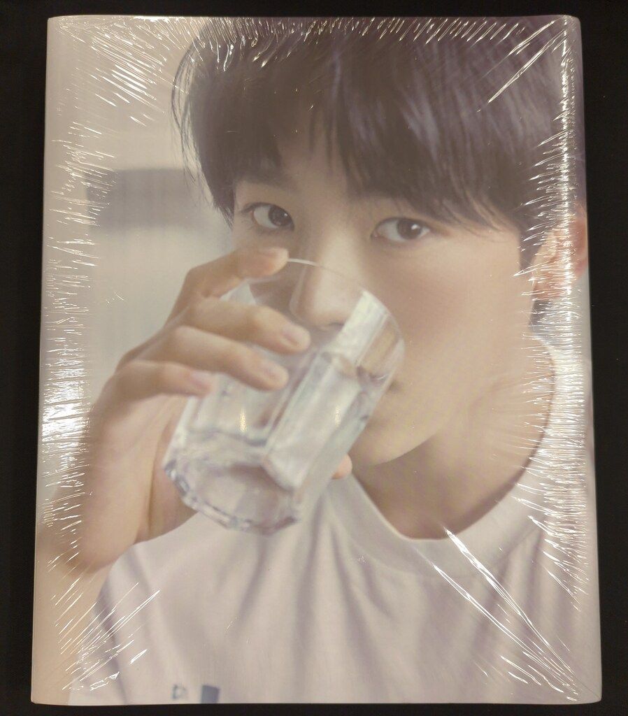 NCT WISH 2025 THE 1ST PHOTO EXHIBITION ONE SUMMER WISH MD YUSHI PHOTO BOOK