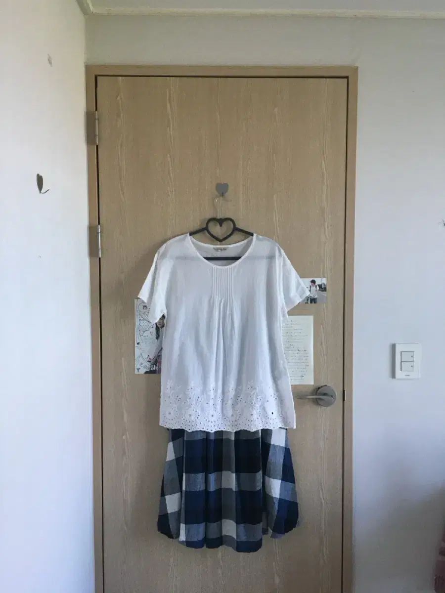 白 レース ブラウス + チェック スカート セット