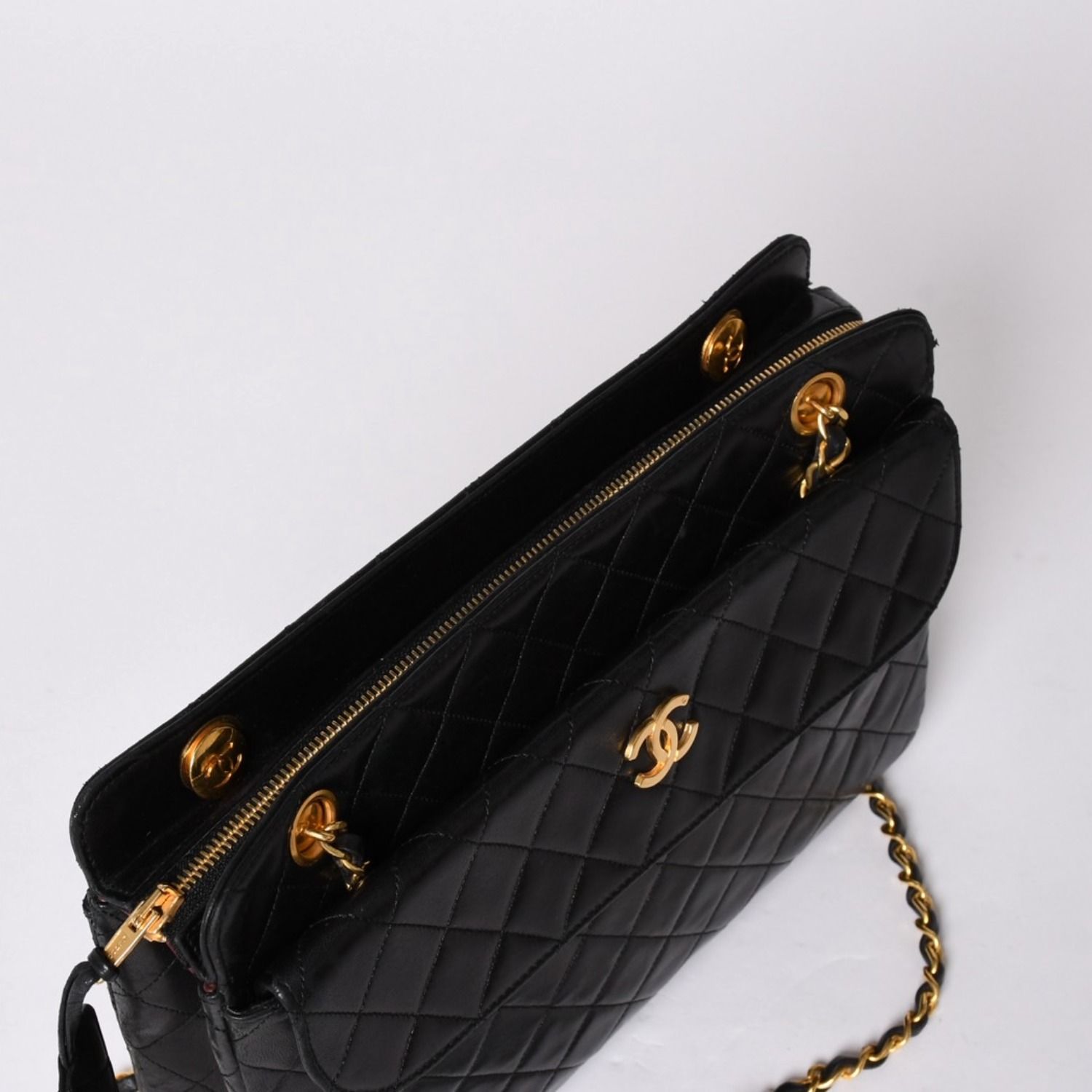 CHANEL シャネル チェーントートバッグ 1番台 ココマーク ラムスキン 