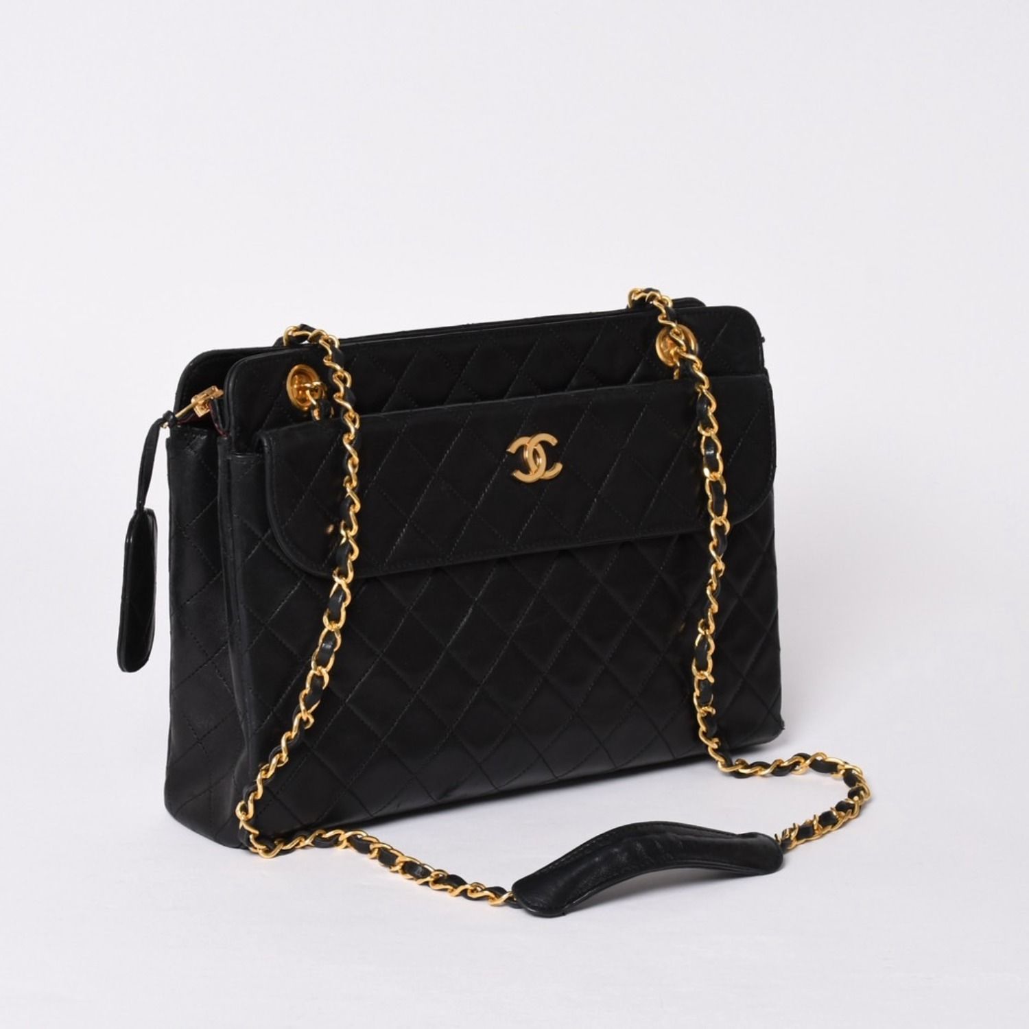 CHANEL シャネル チェーントートバッグ 1番台 ココマーク ラムスキン 
