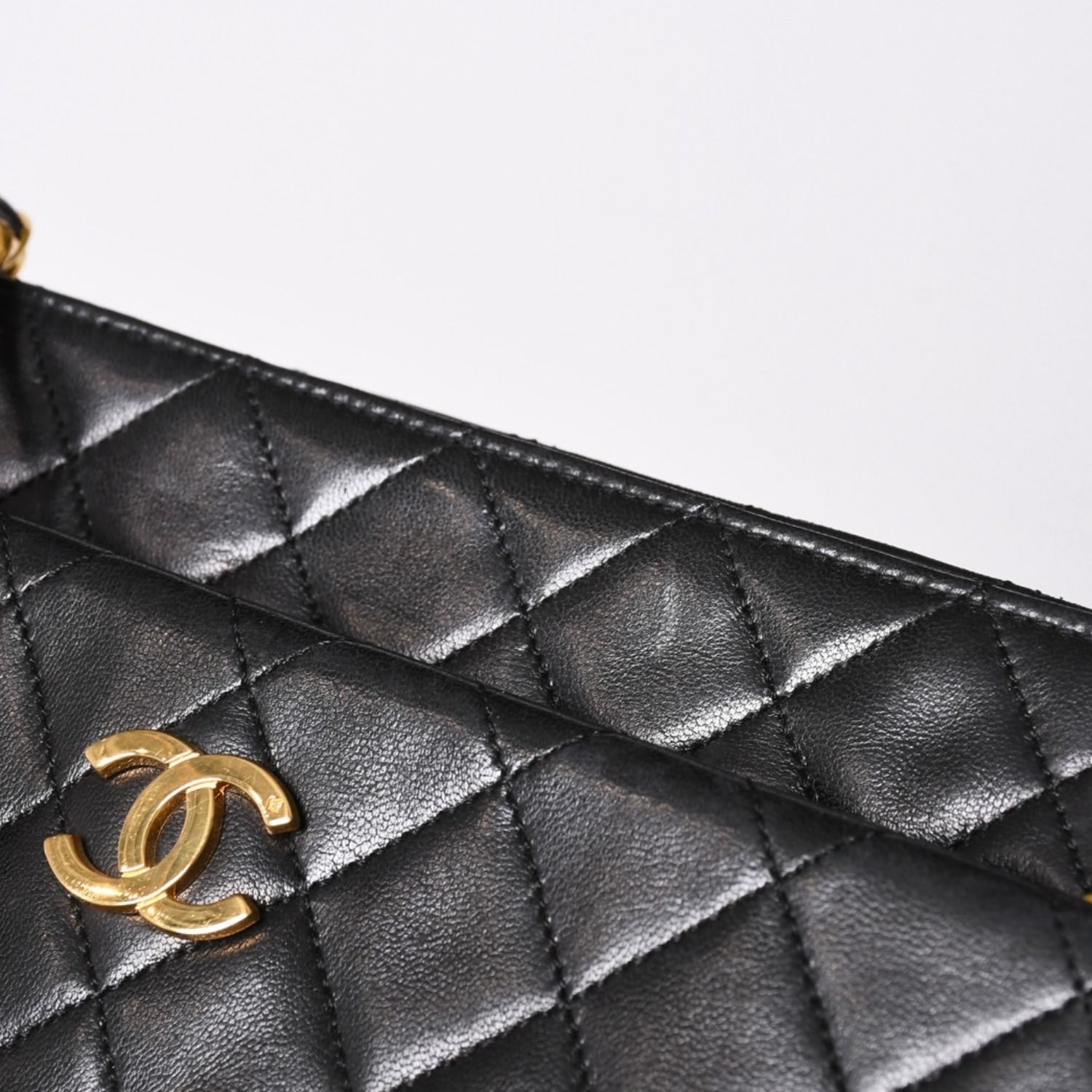 CHANEL シャネル チェーントートバッグ 1番台 ココマーク ラムスキン 