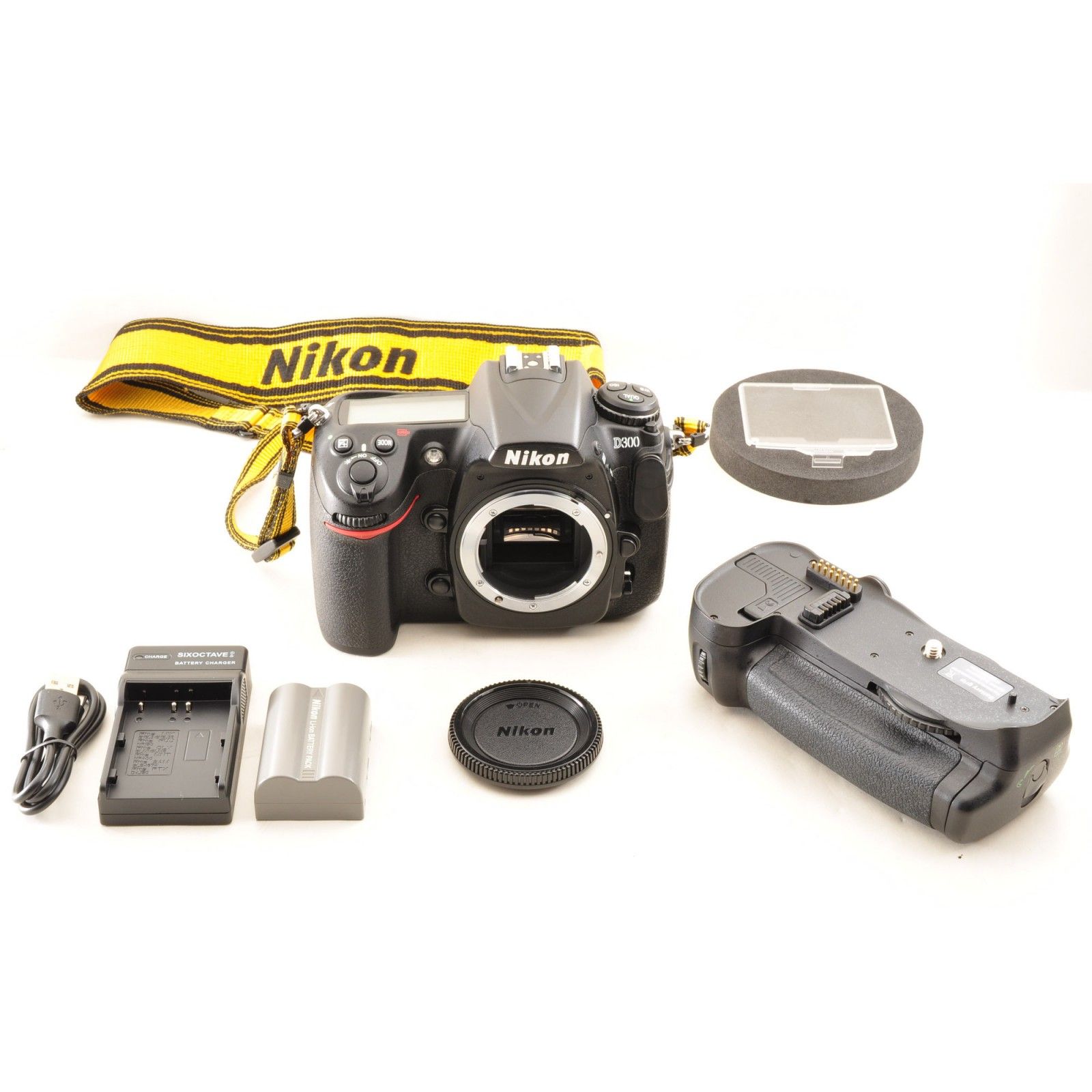 Nikon D300 12.3MP 一眼レフ デジタルカメラ ボディ ニコン シャッター 