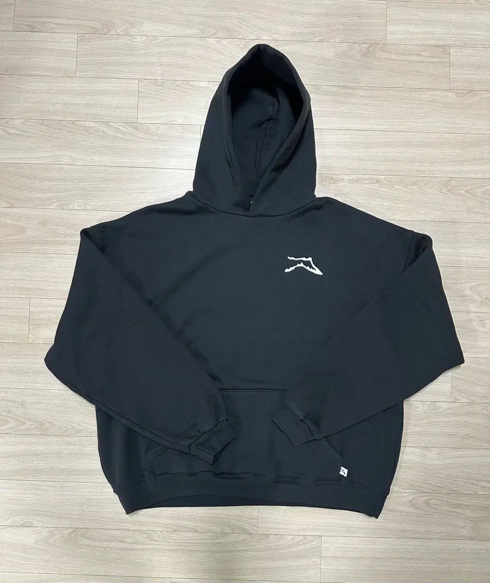 アキンボ クラブ Range Hoodie ブラック M