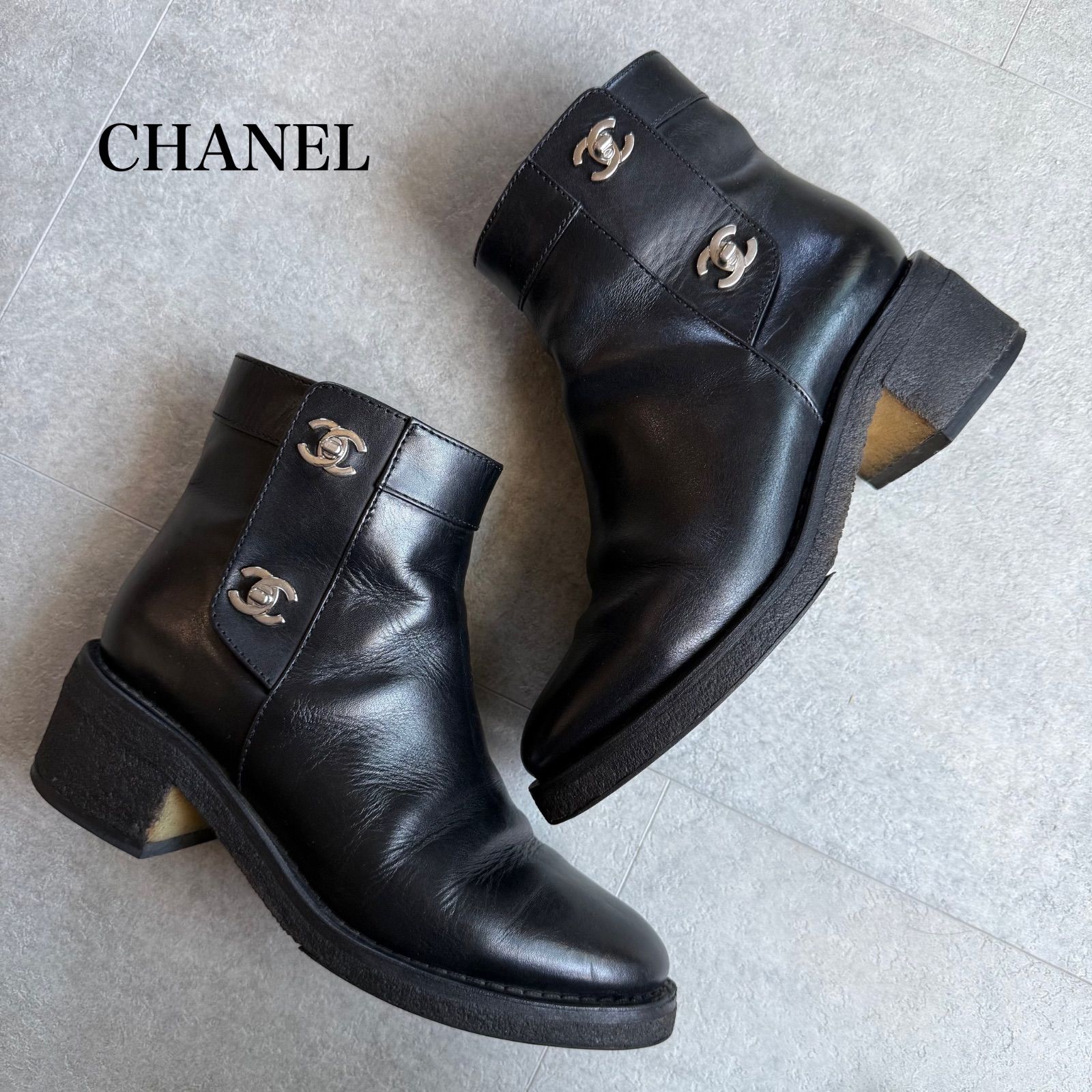 CHANEL シャネル ココマーク ターンロック ブーツ サイドジップ レザー