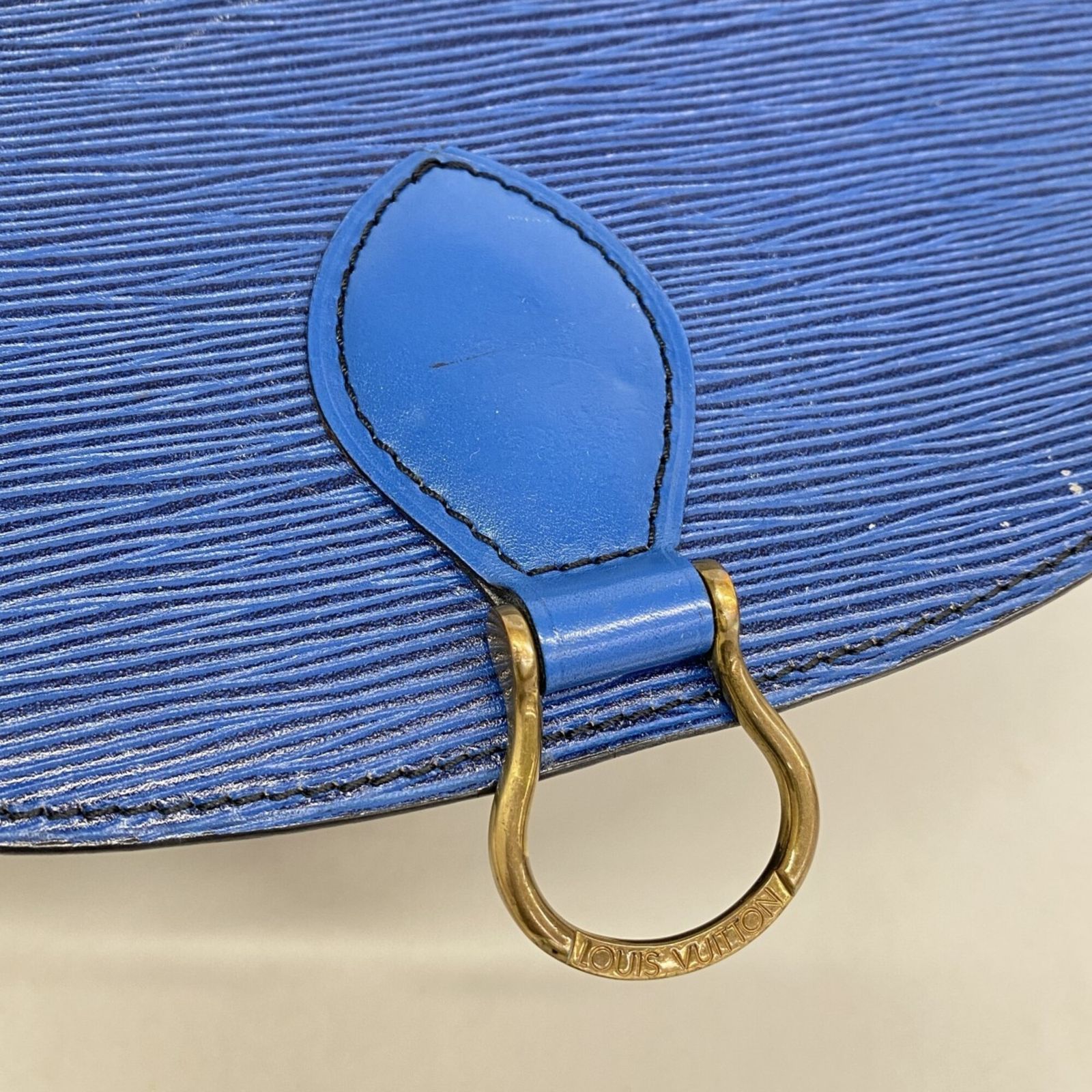 ルイ・ヴィトン(Louis Vuitton) ルイ・ヴィトン ショルダーバッグ エピ 