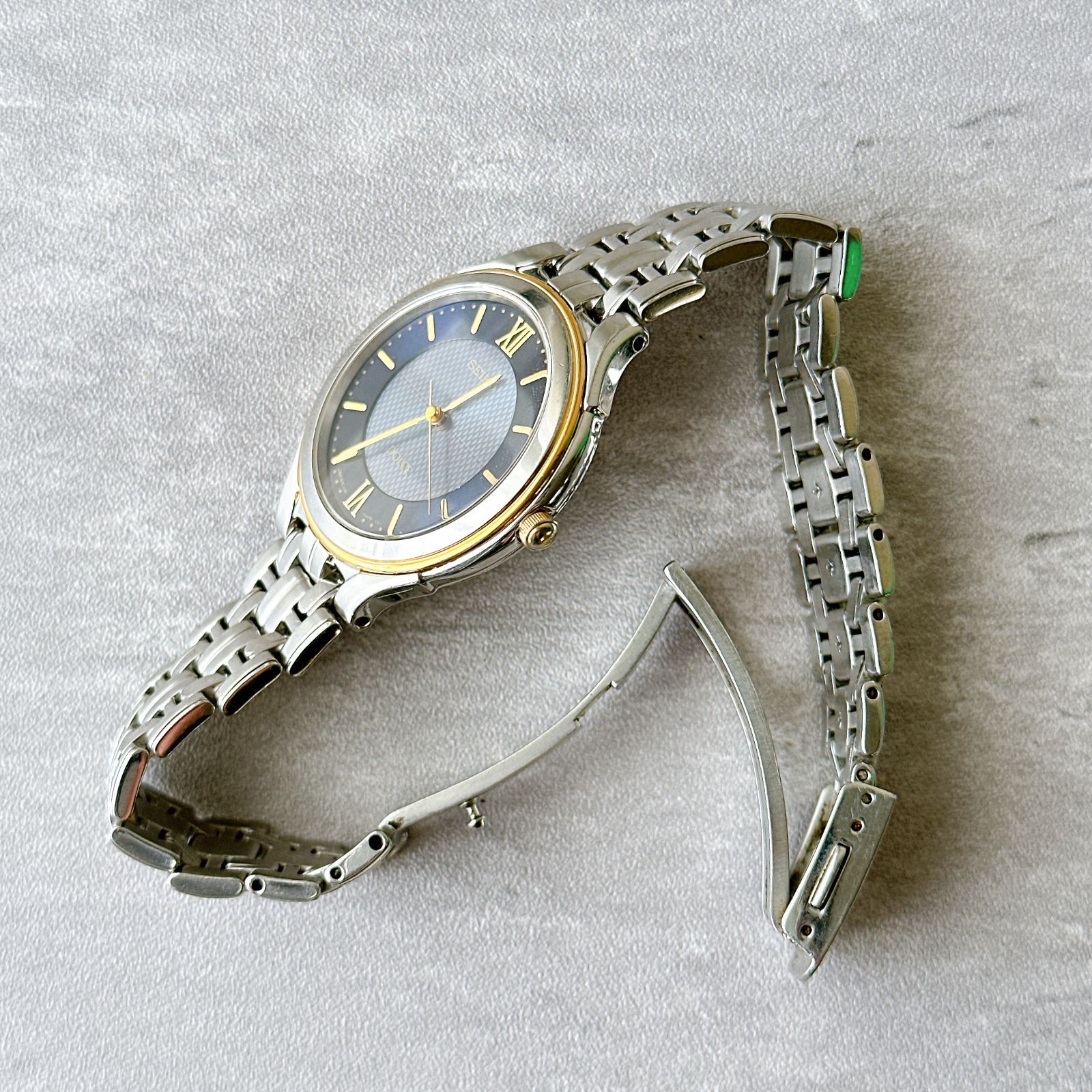 SEIKO DOLCE セイコードルチェ ソーラー ブルー文字盤 ローマン 上品 