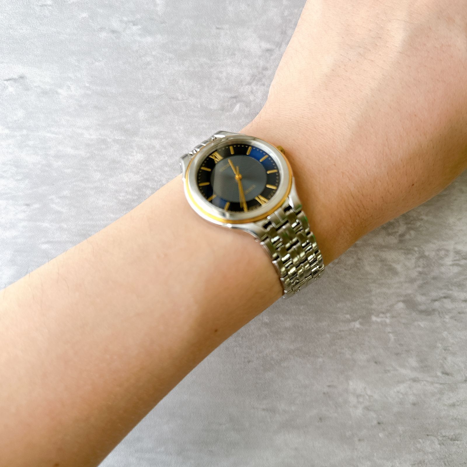 SEIKO DOLCE セイコードルチェ ソーラー ブルー文字盤 ローマン 上品 