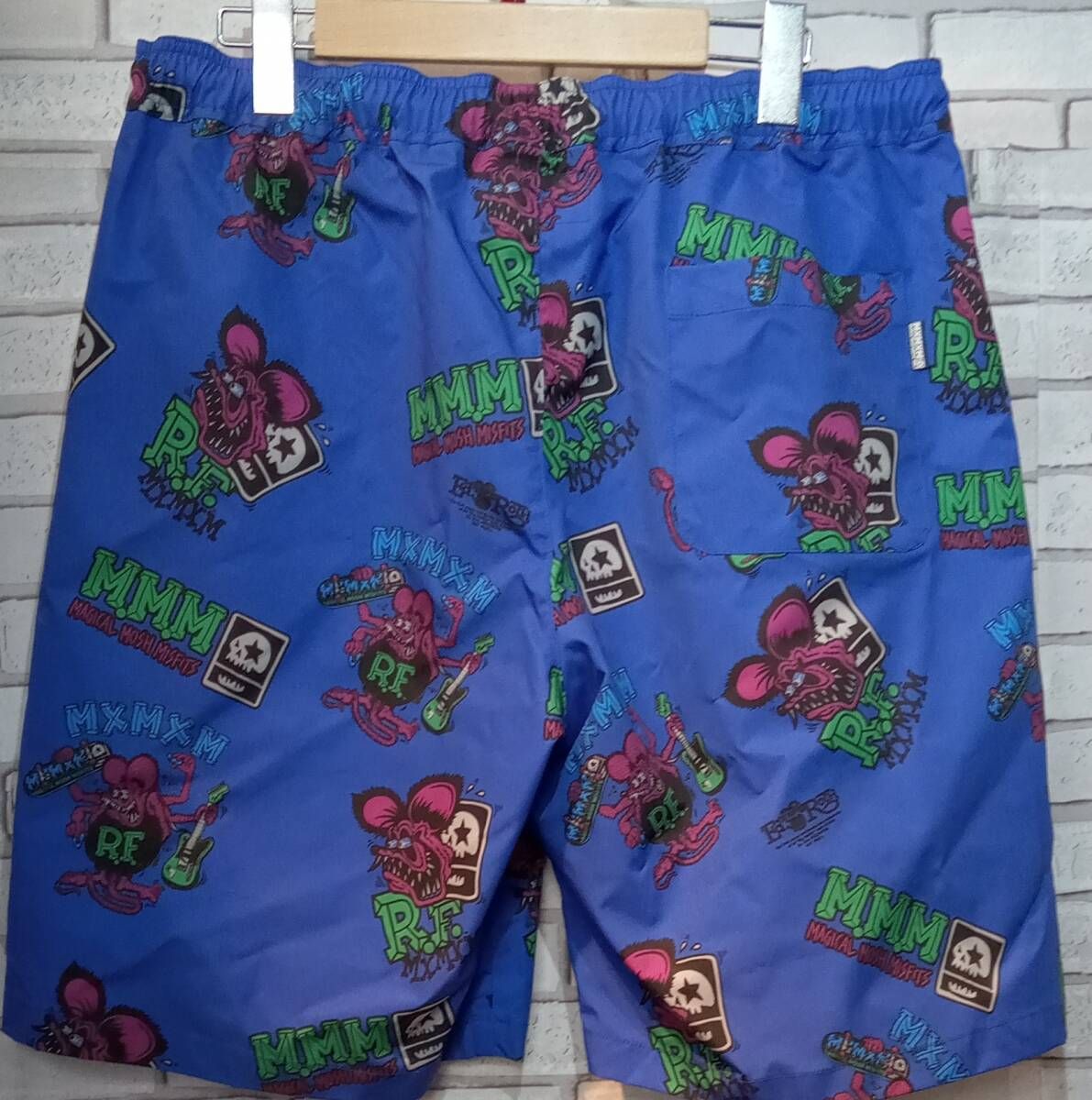 MAGICAL MOSH MISFITS マジカルモッシュミスフィッツ RATFINK × MxMxM 総柄 ハーフパンツ