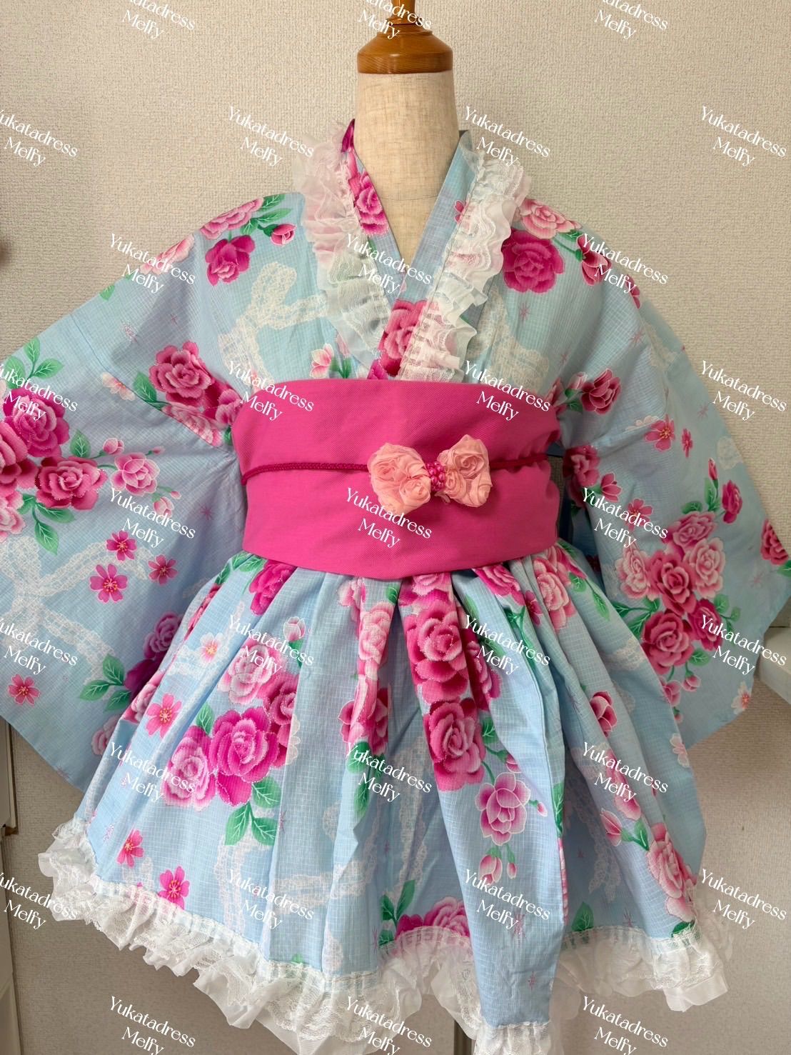??かわいい??ピンクラメキラキラ浴衣ドレス