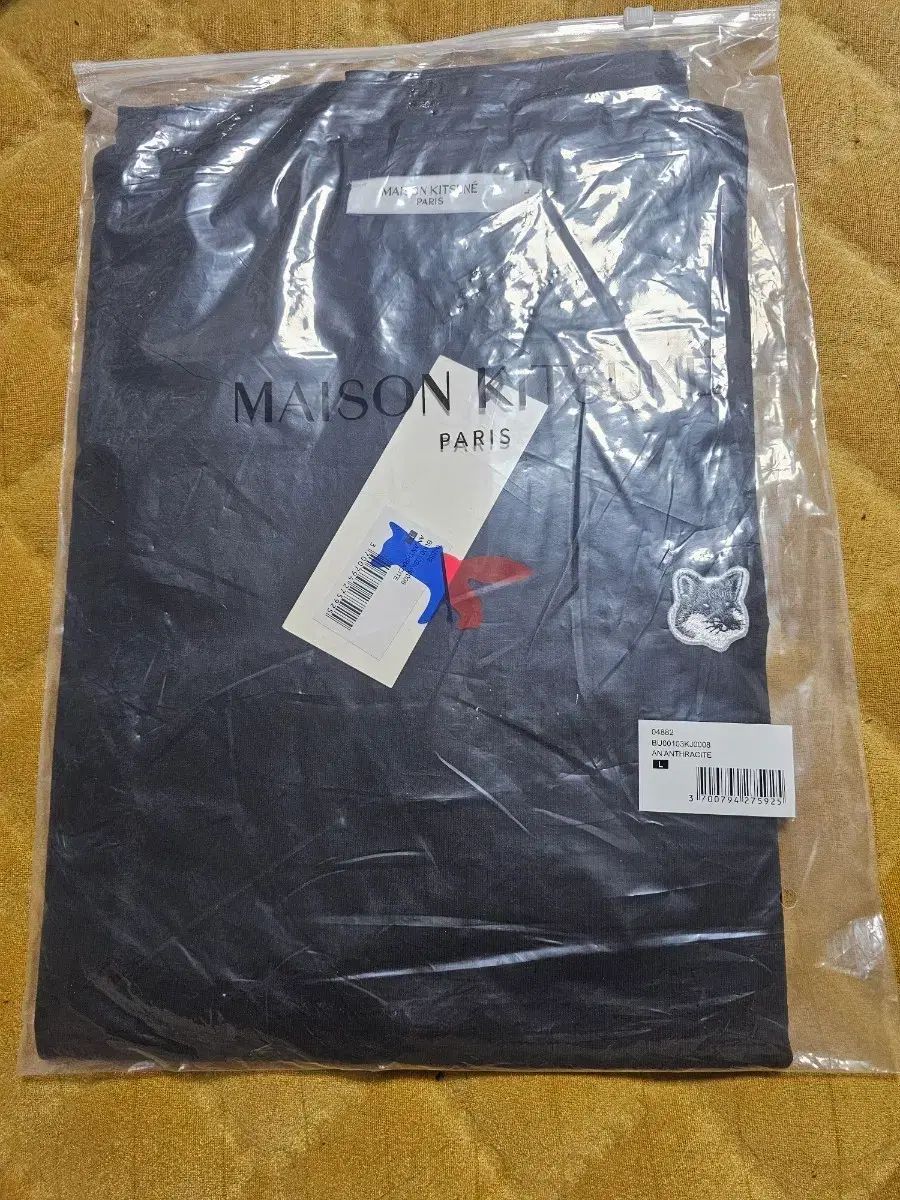 メゾンキツネ ブラック 半袖 Tシャツ L 新品
