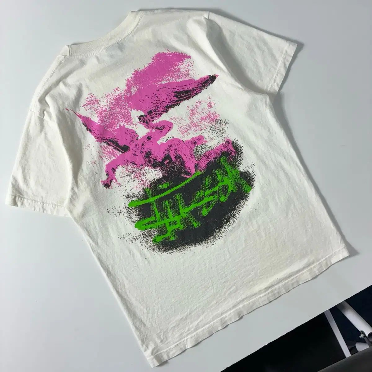 STUSSY ステューシー Fallen エンジェル PIGMENT ピグメント ダイド 白 半袖Tシャツ