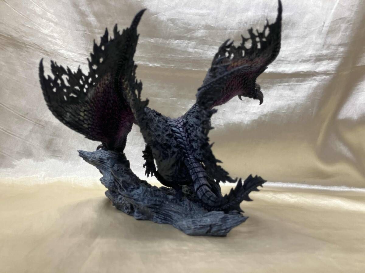 再販)カプコン 黒蝕竜 ゴア・マガラ CFB クリエイタｰズモデル