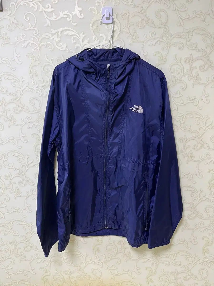 THE NORTH FACE ザノースフェイス ダークネイビー ウィンドブレーカー