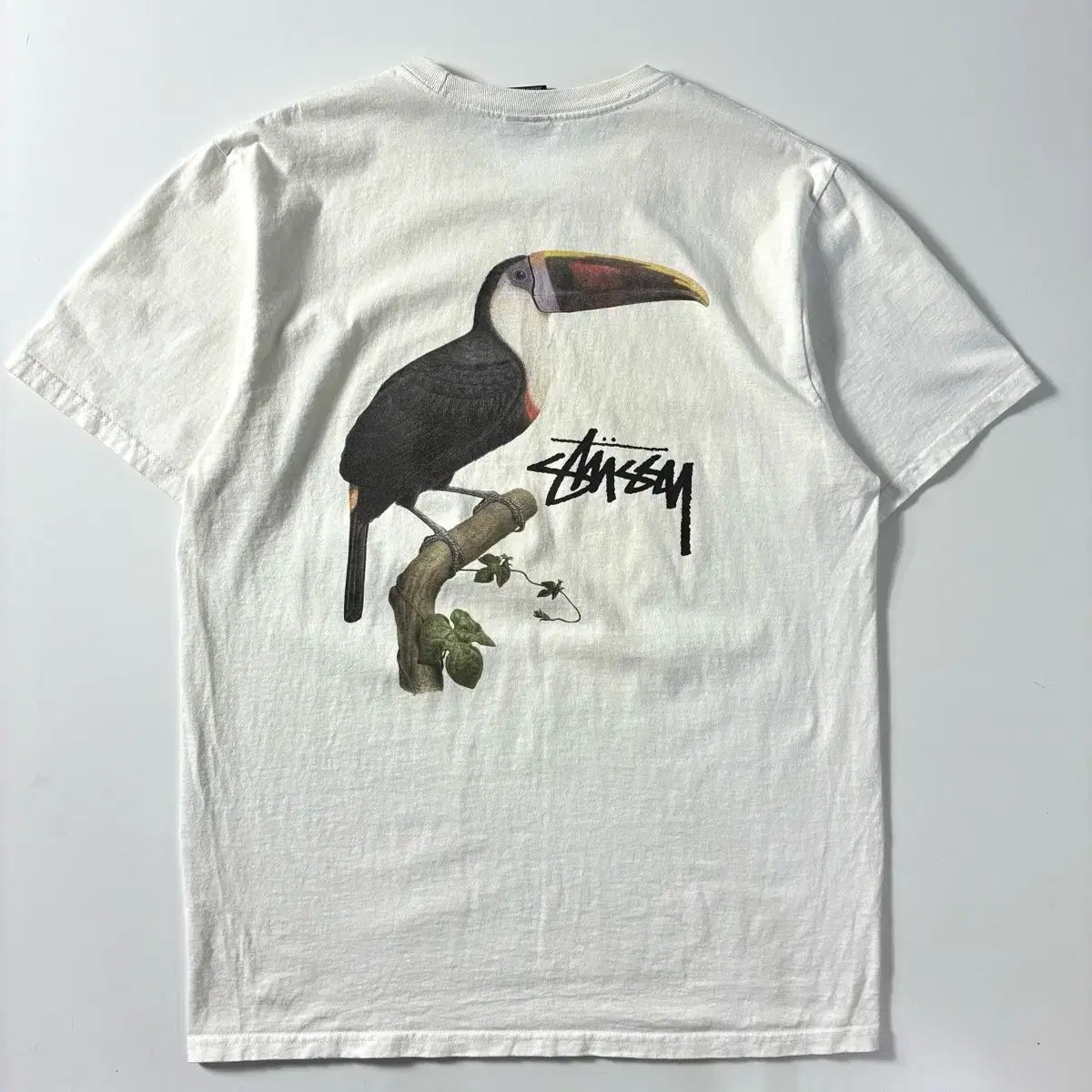 STUSSY ステューシー トゥーカン 白 半袖 Tシャツ