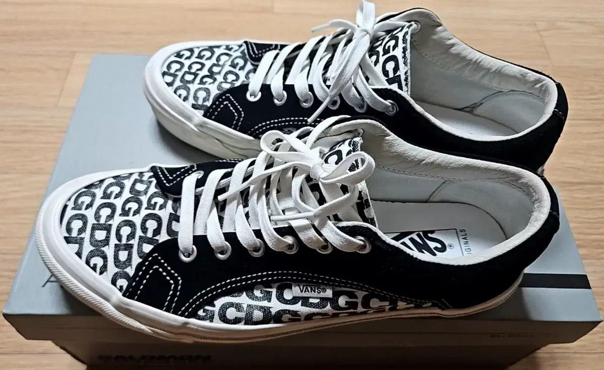 VANS CDG ブラック スニーカー