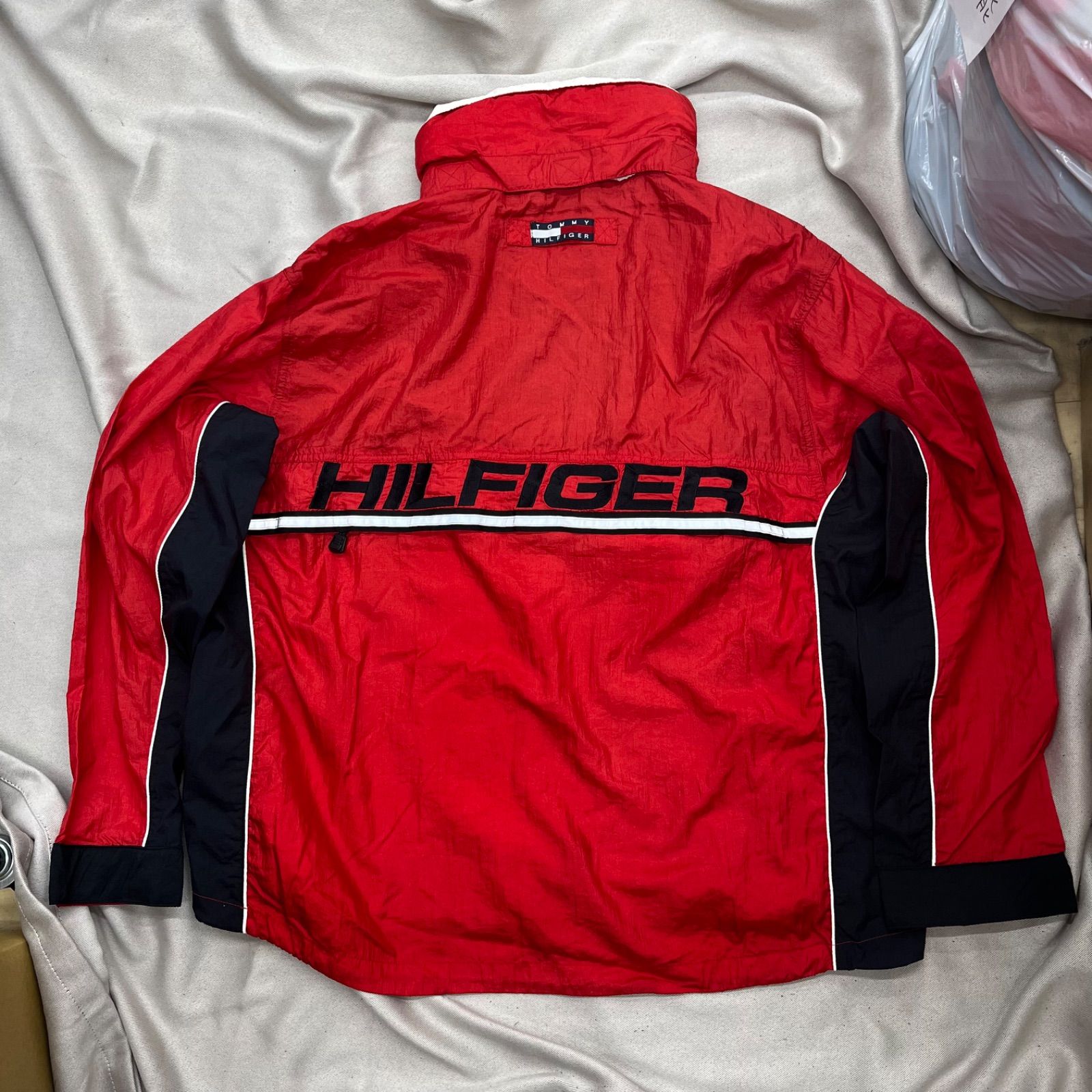 TOMMY HILFIGER トミーヒルフィガー ナイロンジャケット プルオーバー 