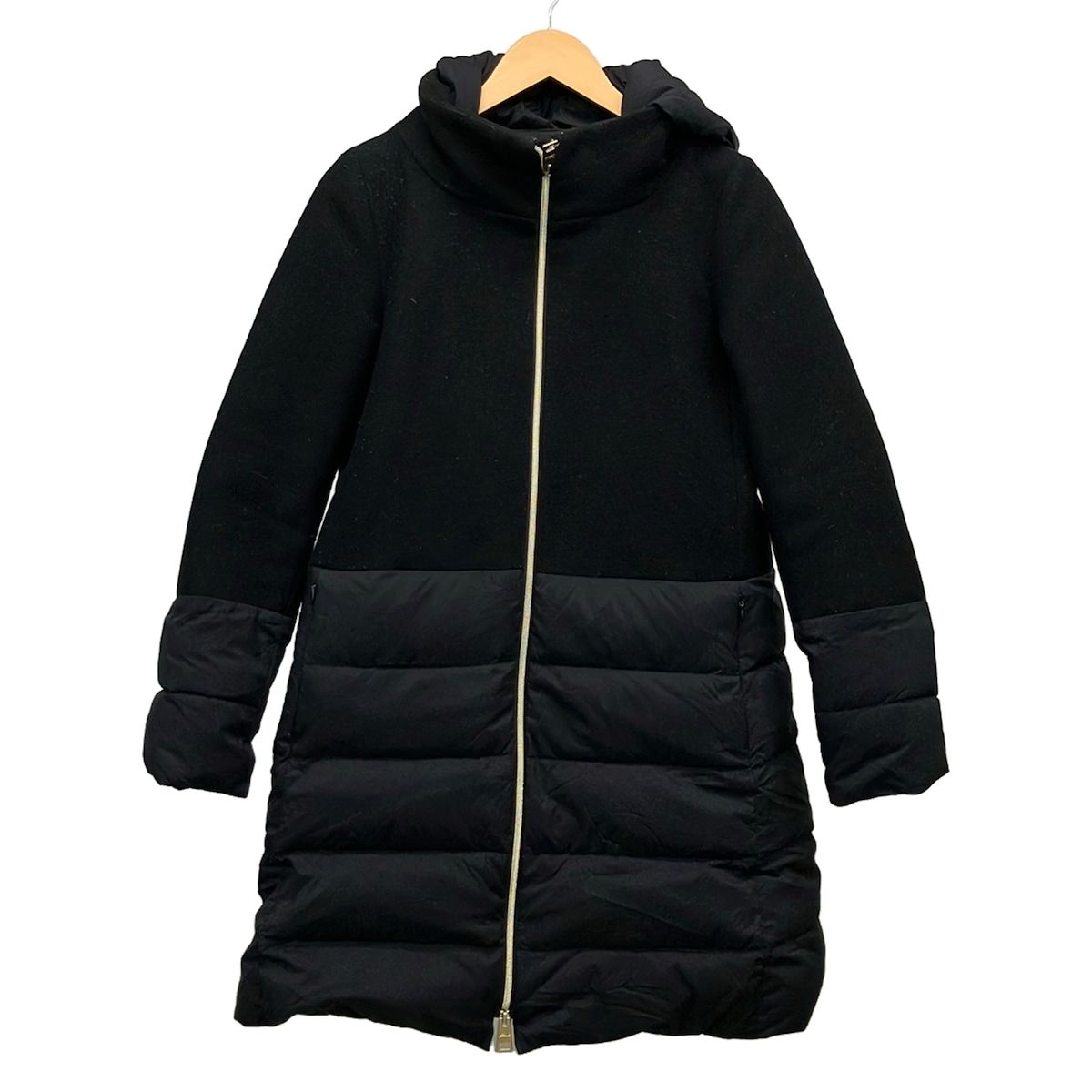 HERNO(ヘルノ) ダウンコート サイズ44 L レディース - 黒 長袖/ジップアップ/ロング丈/フード着脱可/冬
