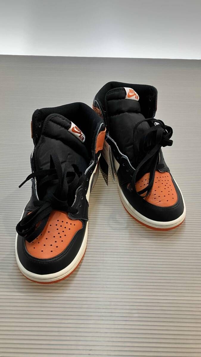 ★ NIKEナイキ スニーカー DZ5485-008 25.5cm オレンジ 通年