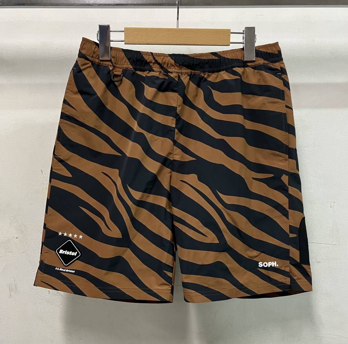 F. C. R. B. (F. C. Real Bristol) エフシーレアルブリストル ハーフ 綿パン PRACTICE BROWN ZEBRA fcrb-232036 ストリート 総柄 サイズM