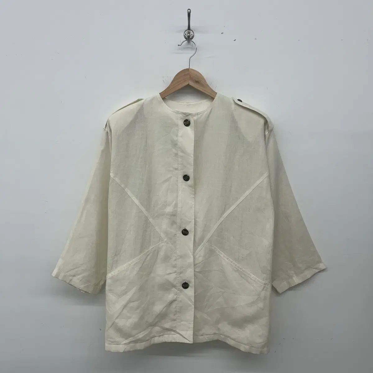 Herno アイボリー リネン ショート ジャケット レディース Mサイズ