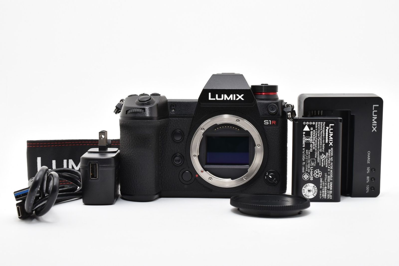 ■15626ショットのほぼ新品■ パナソニック LUMIX ルミックス S1R ボディ DC-S1R-K #F063
