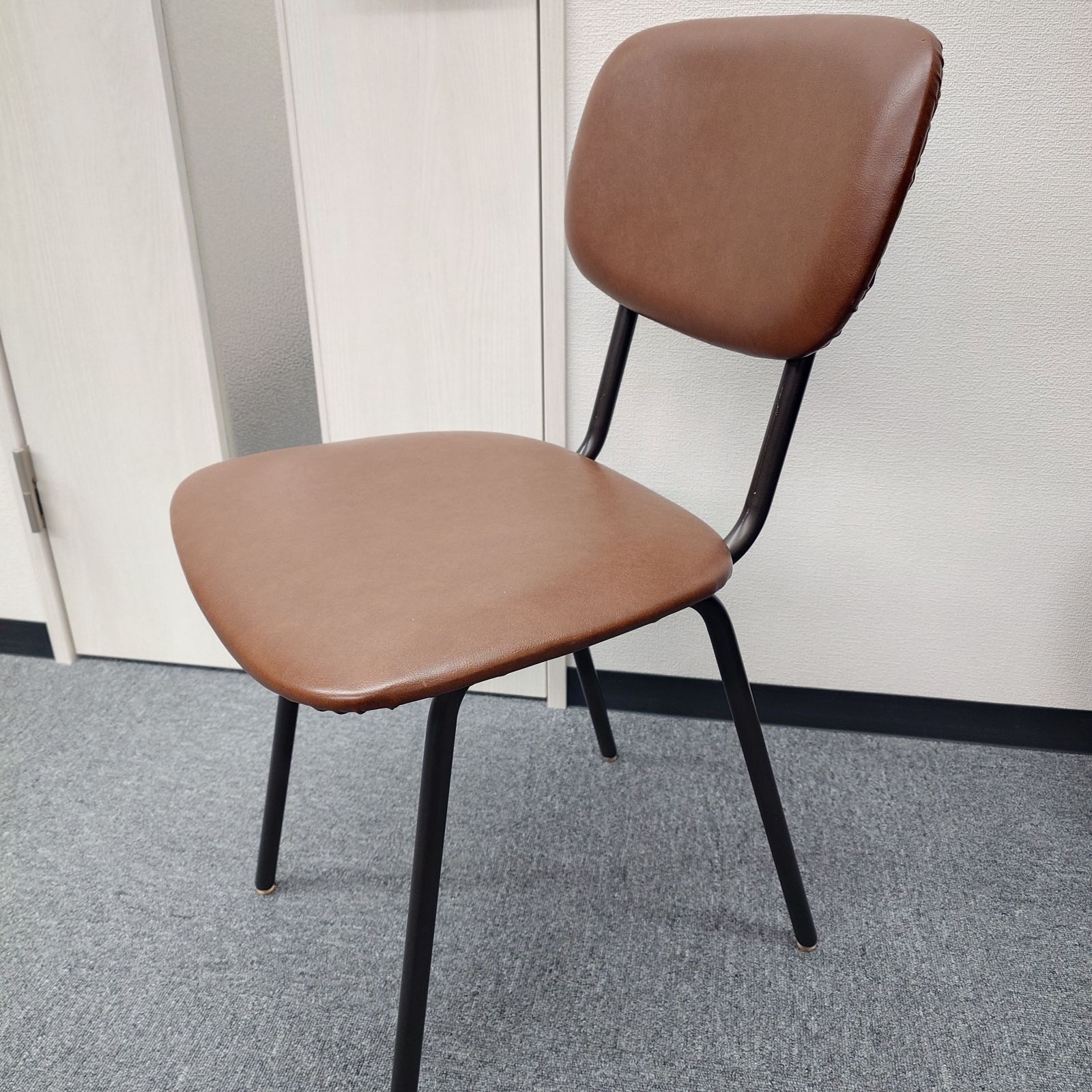 クラッシュゲート ペーパーチェア 椅子 背もたれ傷あり