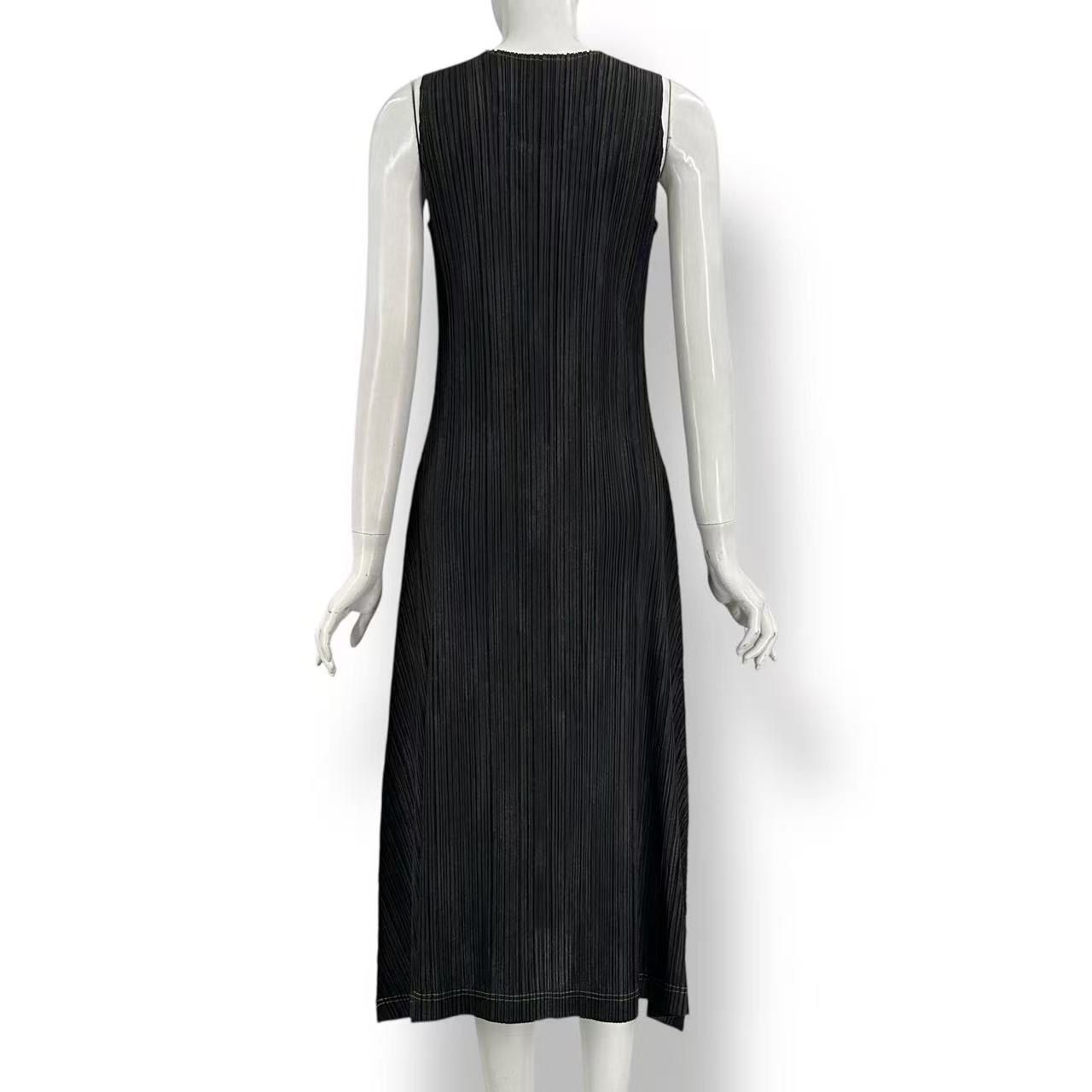 極美品 ISSEY MIYAKE イッセイミヤケ PLEATS PLEASE プリーツプリーズ ワンピース 音符柄 グレー サイズ3