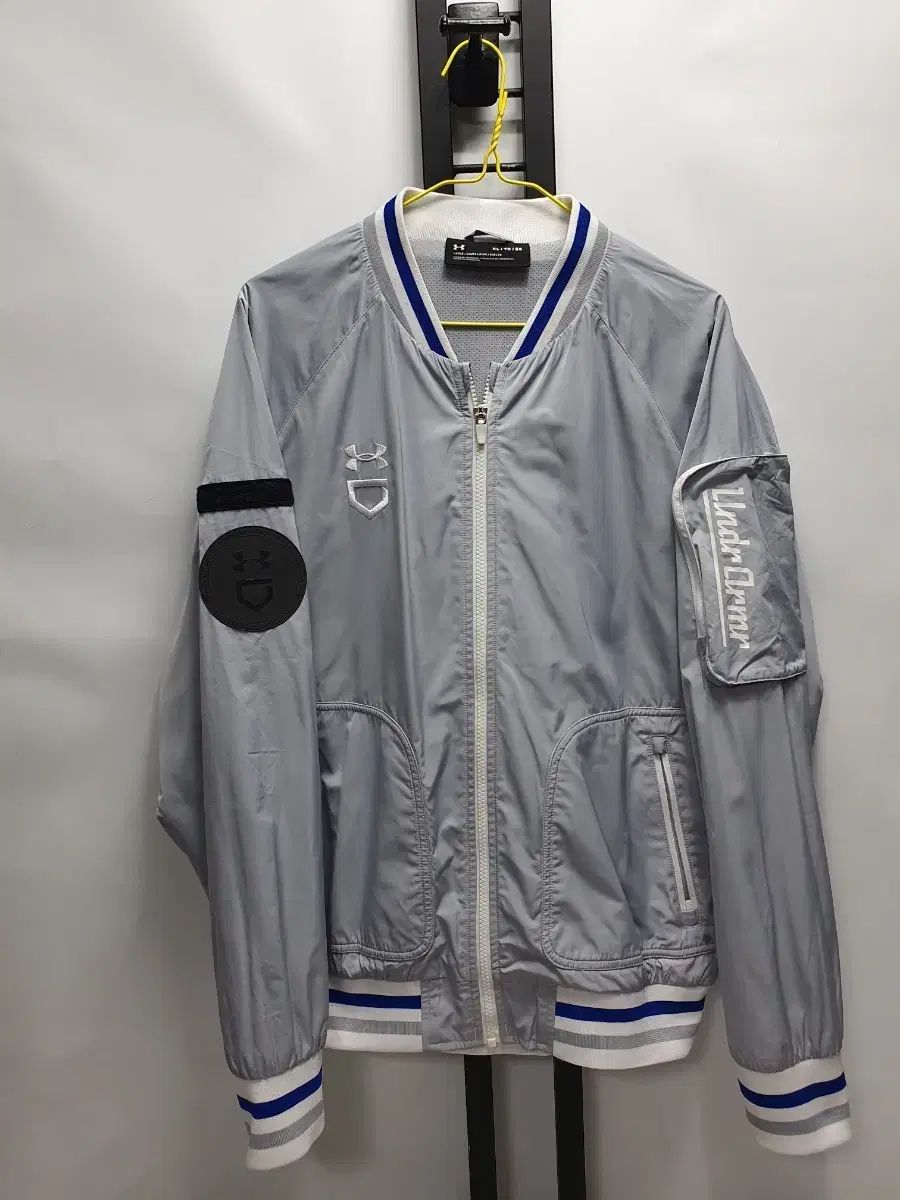 UNDER ARMOUR アンダーアーマー 野球 アウター ウィンドブレーカー スタジアム ジャケット グレー xl