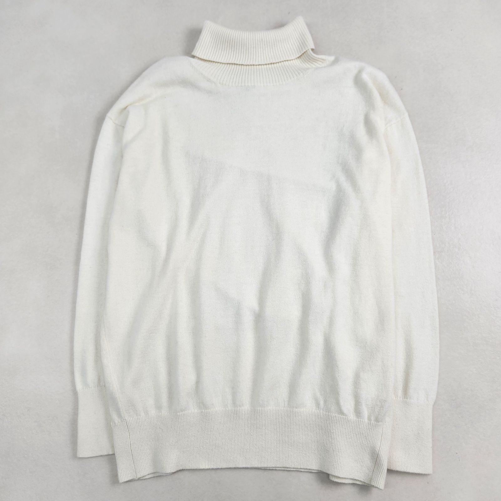 美品　grin　ニット　グリン タートルネック 北欧暮らしの道具店 カシミヤ混 サイズ2 M L相当