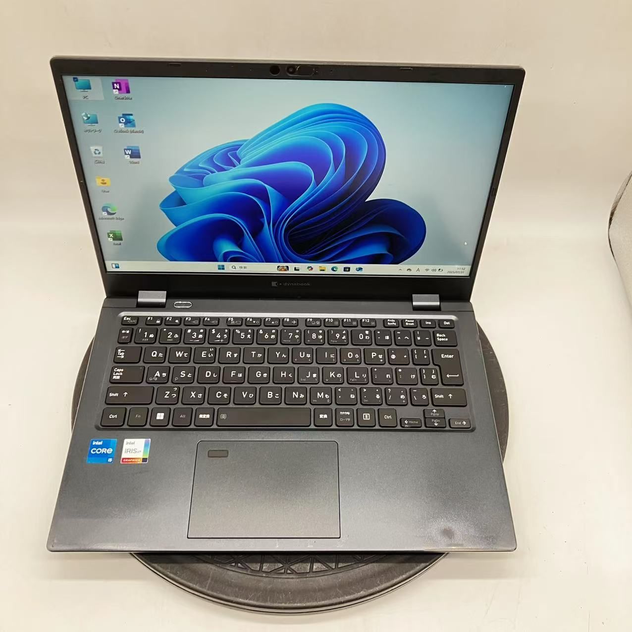 #M1008 【高速】東芝 TOSHIBA ダイナブック dynabook G83 CPU Core i5-1135G7 RAM8GB SSD256GB Win11 Office2024 PC 13.3 中古 ノートパソコン