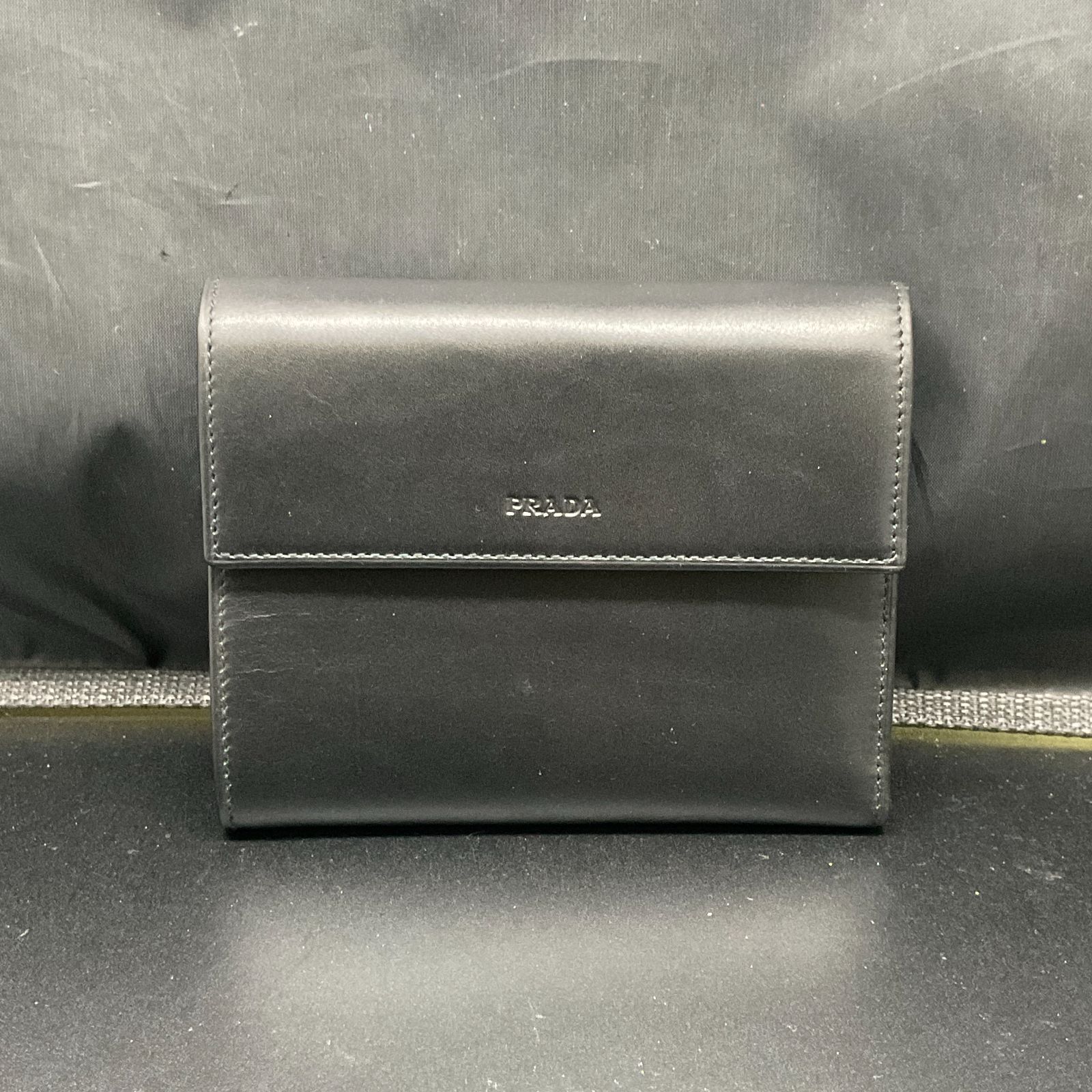 プラダ 　 レザー 財布 B26042617