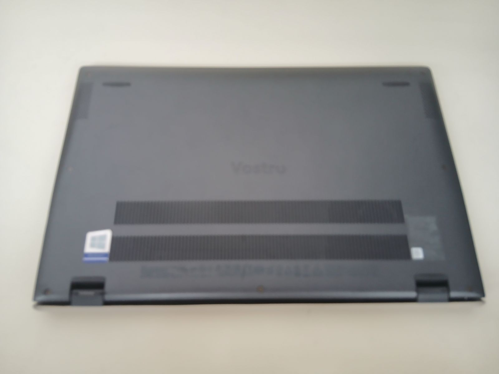 Dell Vostro13-5300 10世代Corei5 256GB パソコン ハード王1円