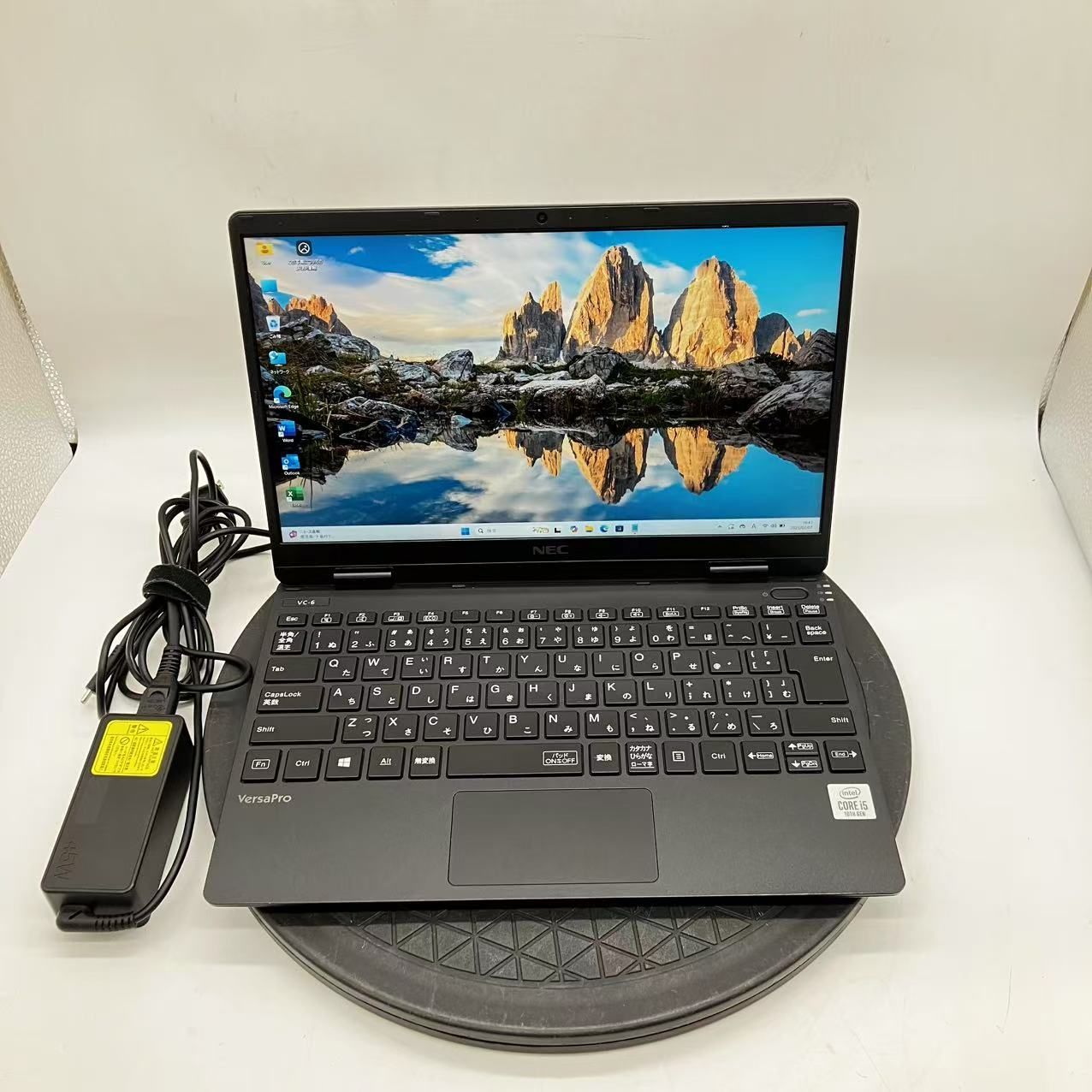 #M1009 【美品/特価】NEC VersaPro PC-VKT10CZG6 CPU Core i5-10210Y RAM8GB SSD256GB Win11 Office2019 12.5型 PC 中古 ノートパソコン