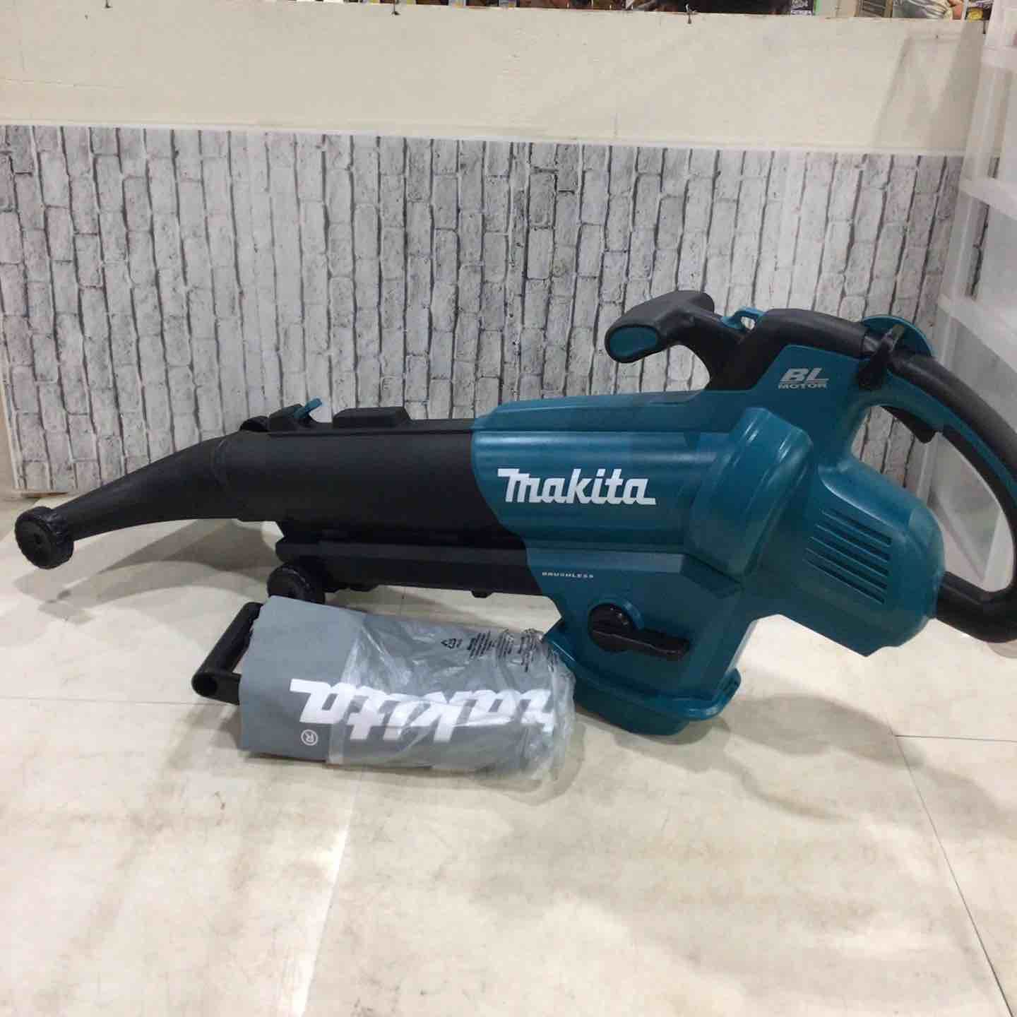 ★マキタ(makita) コードレスブロワ集じん機 MUB187DZ【川口店】