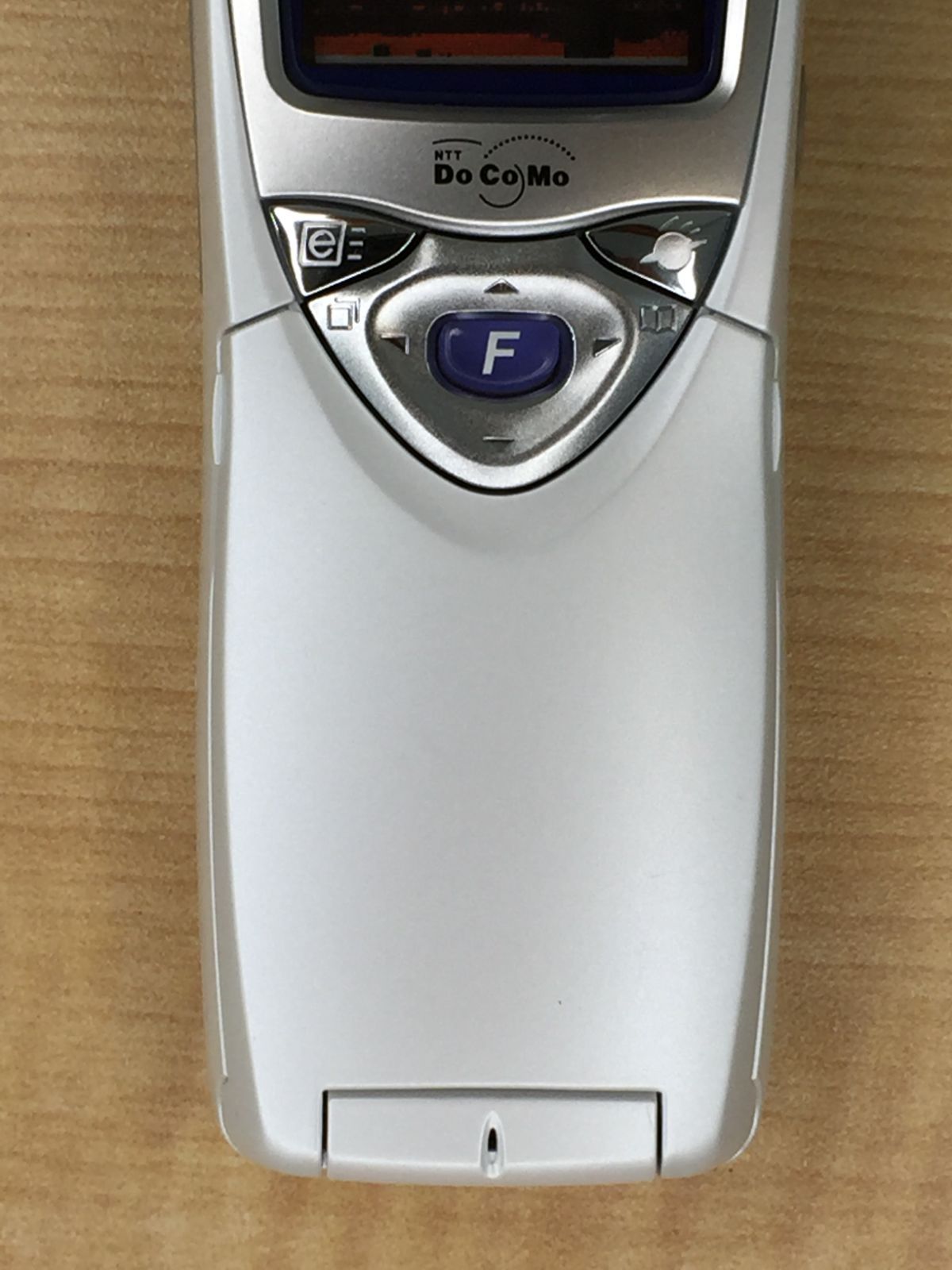 モックアップ NTT DoCoMo browserphone 647Sf M422