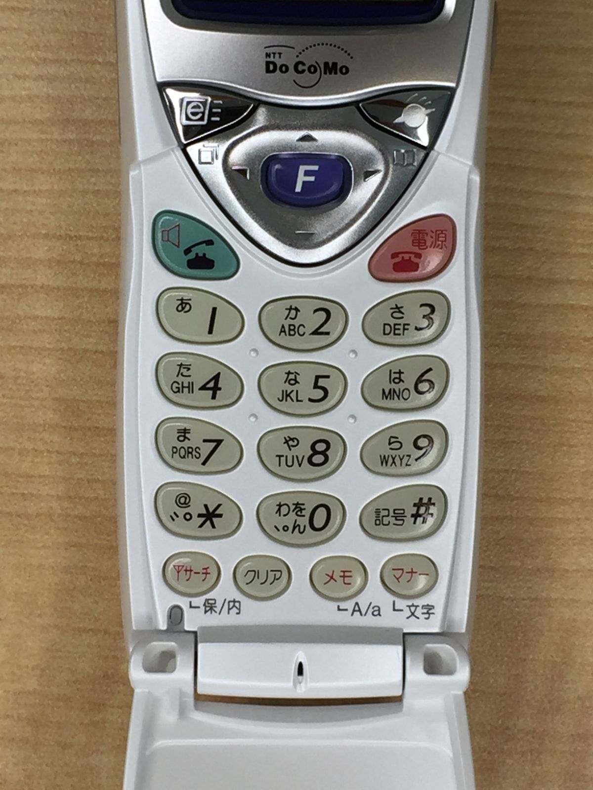 モックアップ NTT DoCoMo browserphone 647Sf M422