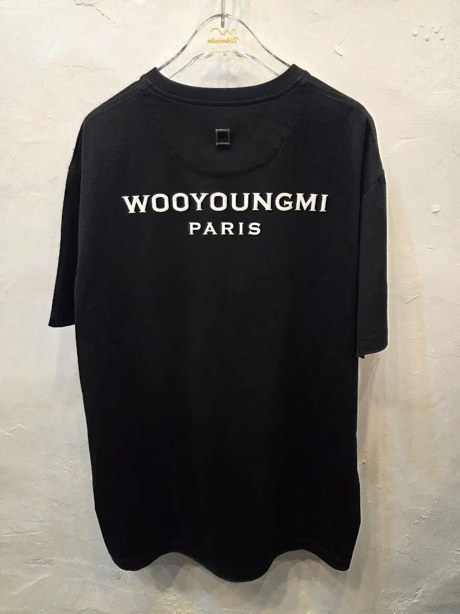 WOOYOUNGMI ウーヨンミ バッグ ロゴ 半袖 (ブラック/50)