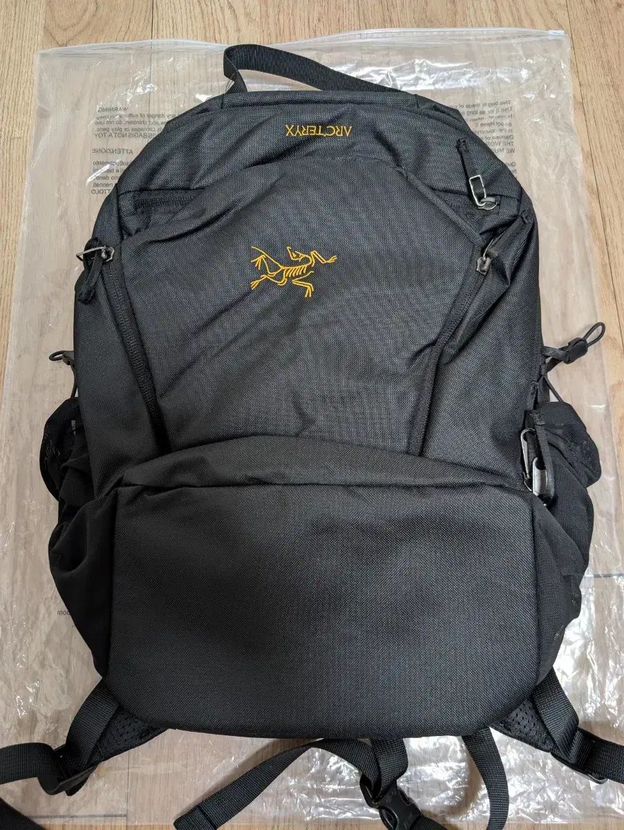 (新品)ARC'TERYX アークテリクス マンティス 26 バックパック ブラック