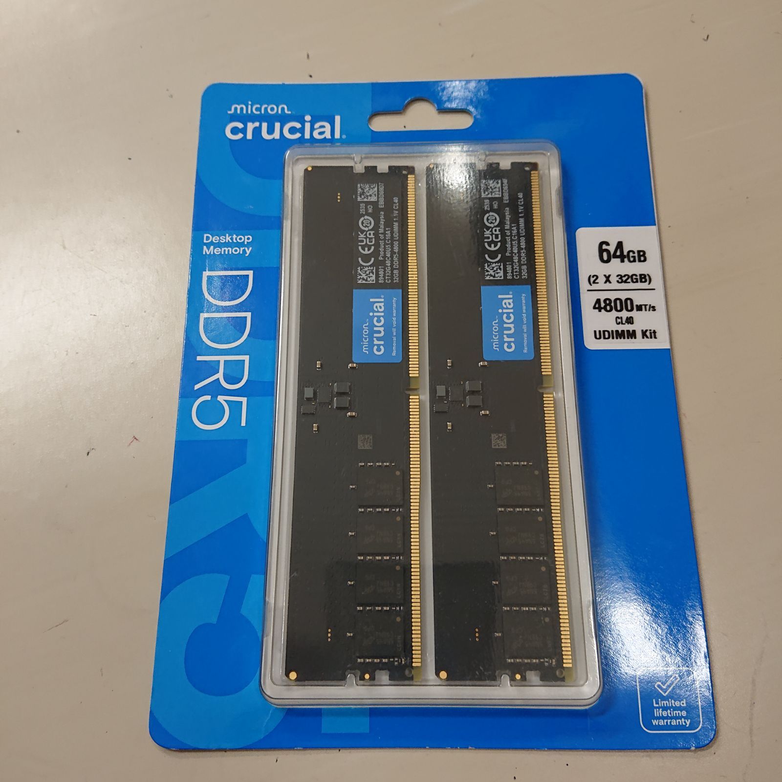 未使用未開封 Crucial DDR5 メモリー 32GB×2枚 64GB CT2K32G48C40U5 管理番号 x5119