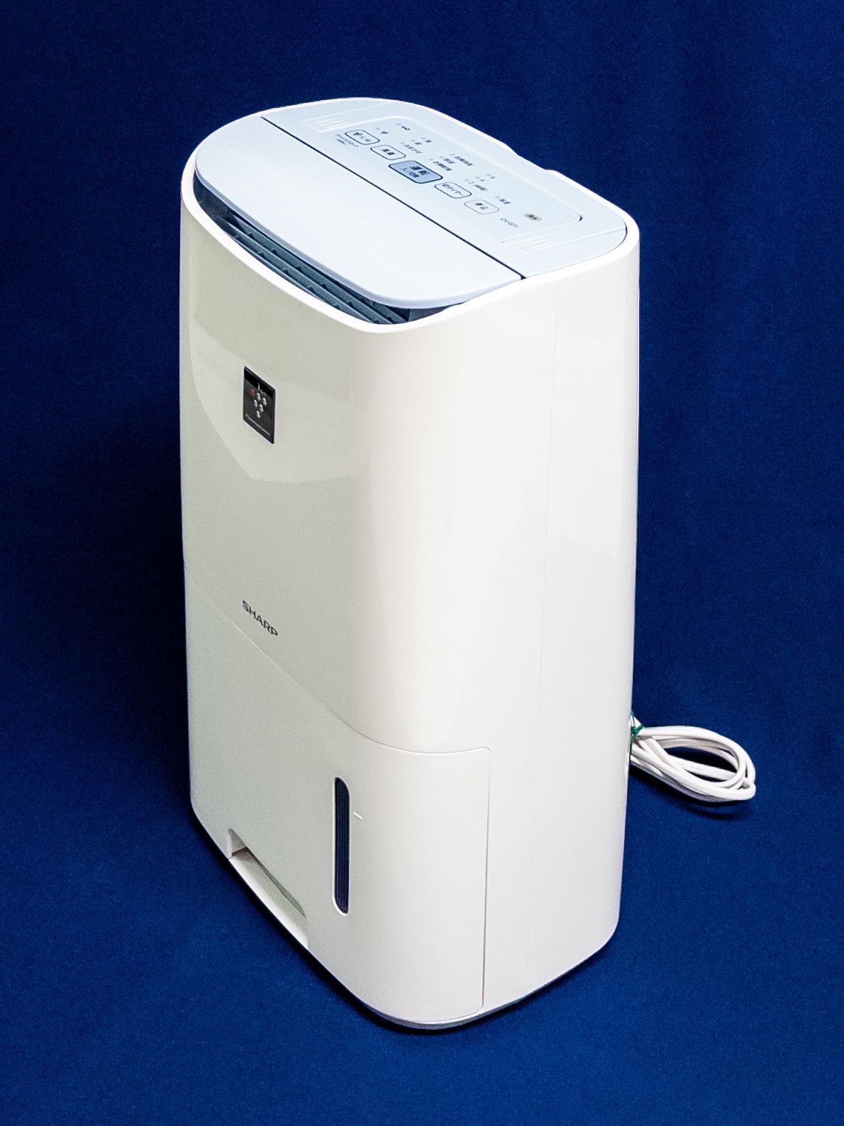 シャープ SHARP 衣類乾燥除湿機 CV-G71-W プラズマクラスター □ シャープ SHARP 衣類乾燥除湿機 CV-G71-W プラズマクラスター □