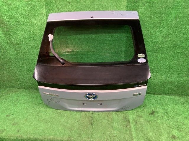 プリウス ZVW30 バックドア・リアゲート G ニホンイタ M31S8 67005-47181 9AE