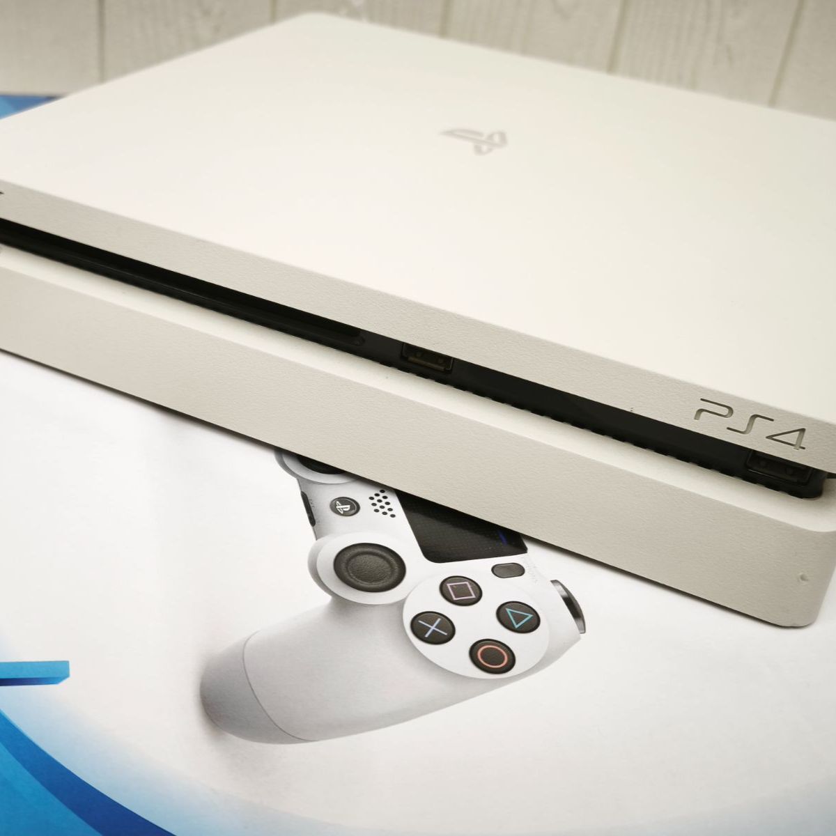 稼働品 ソフト5本付き】PlayStation4 CUH-2100A 500GB グレイシャー 