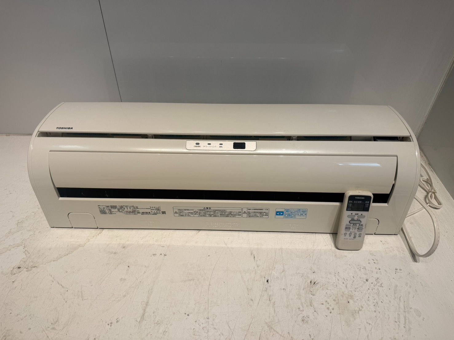 381　TOSHIBA　2011年製エアコン　14～16畳用　整備済み 381 TOSHIBA 2011年製エアコン 14～16畳用 整備済み - メルカリ