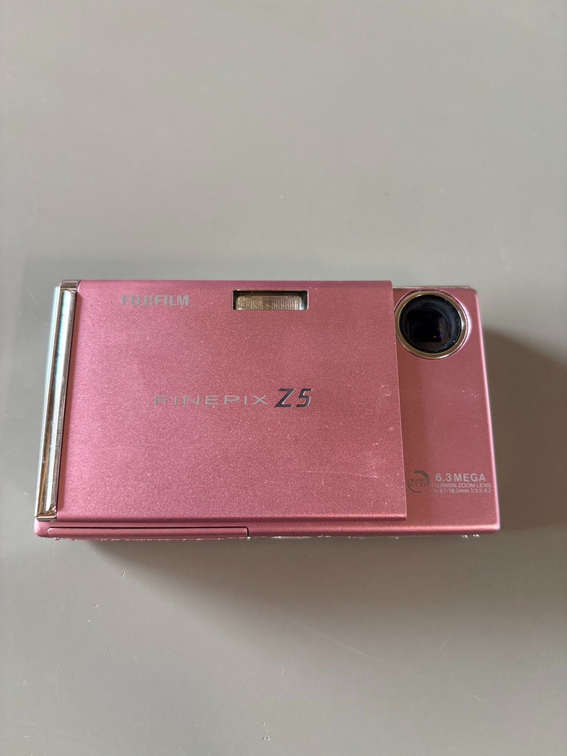 ☆【カメラ】FUJIFILM FINEPIX Z5fd デジタルカメラ ピンク 動作未確認